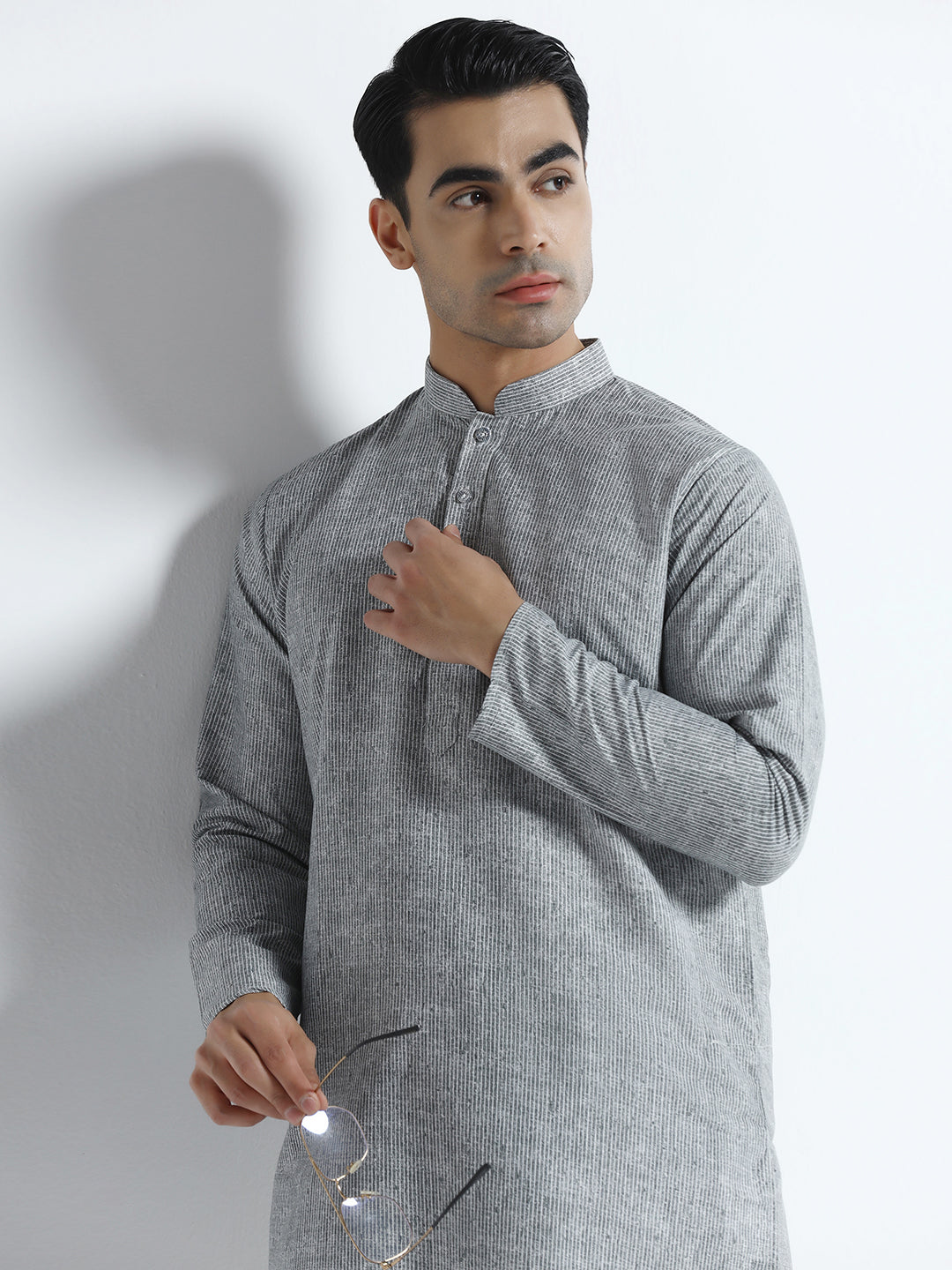 Men Solid Yellow Kurta Set - Tahvo India