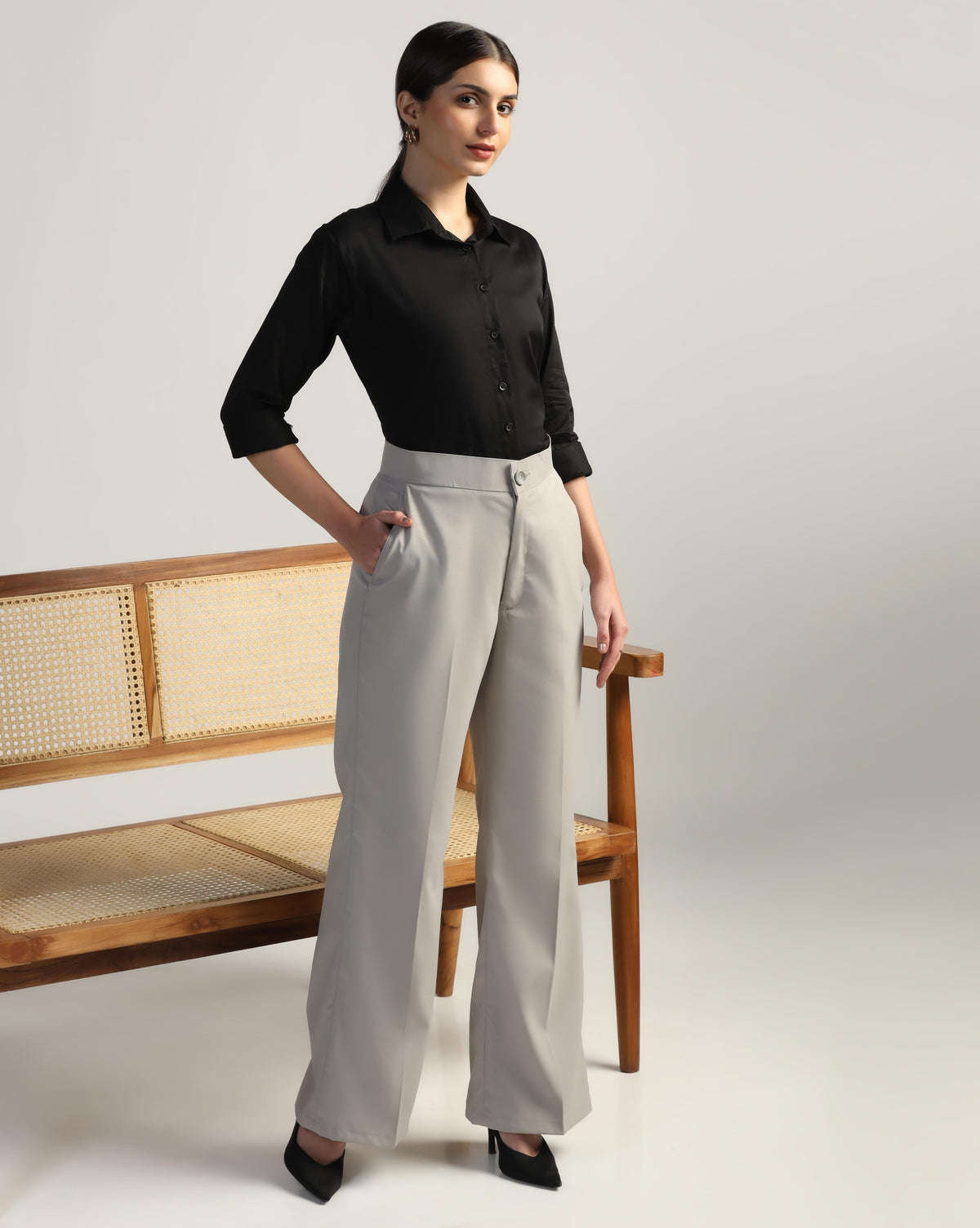 Women Light Grey High Waist Trouser - Tahvo India