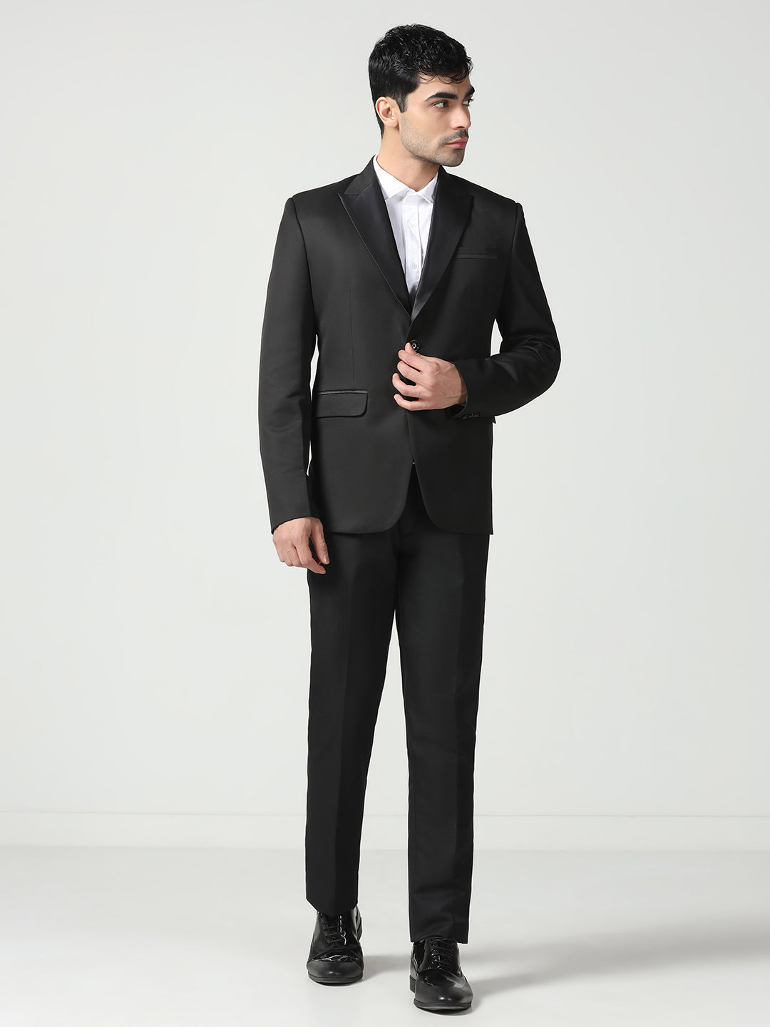 Men Black Peak Lapel Collar Tuxedo Suit
