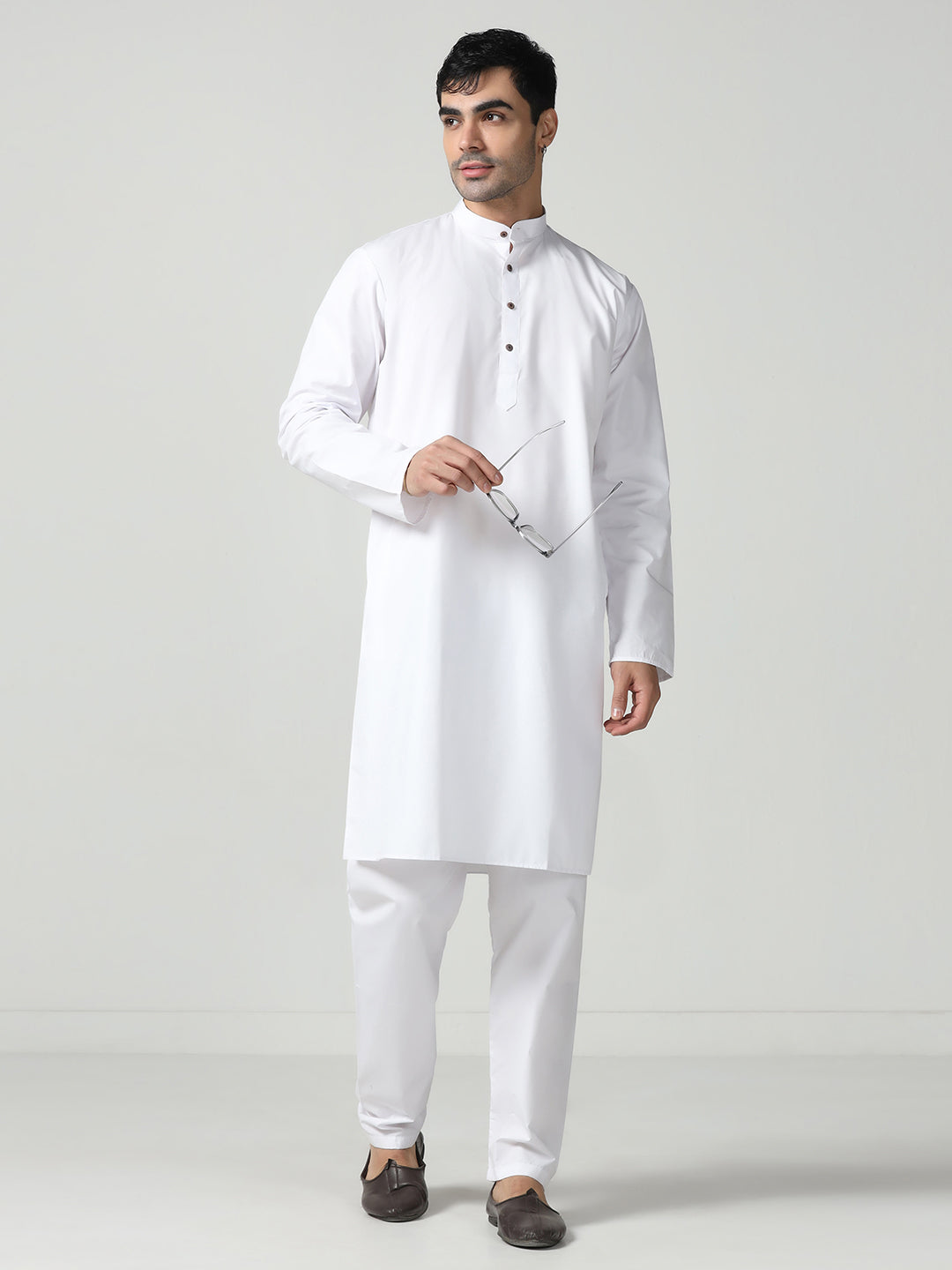 Men White Kurta Set