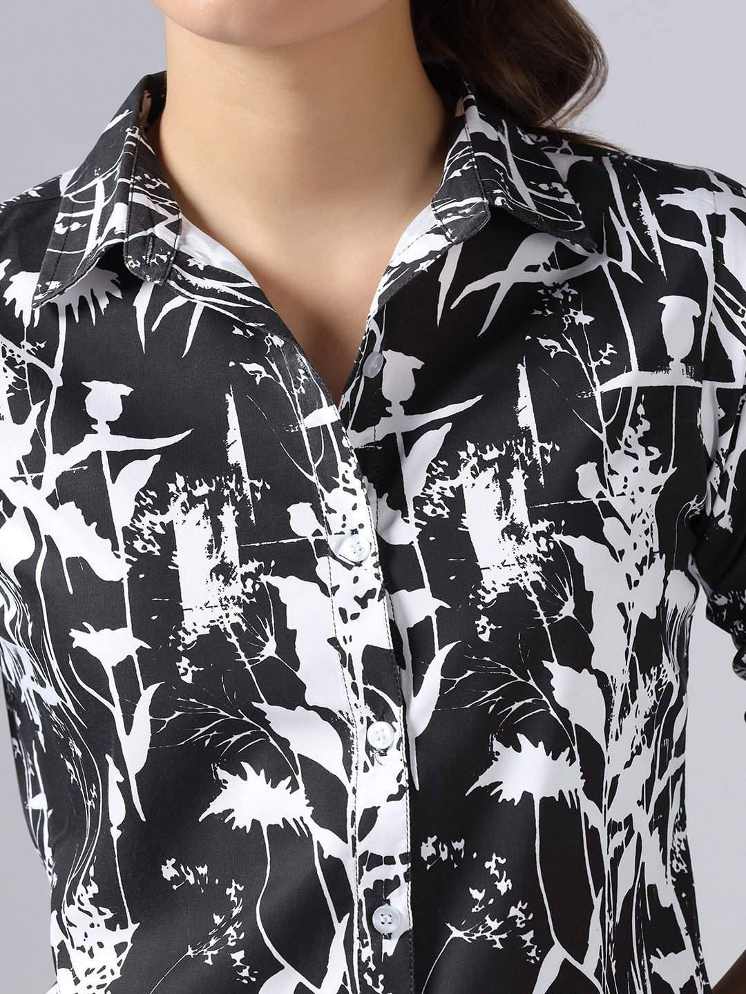 Women Black Floral Printed Shirt - Tahvo India