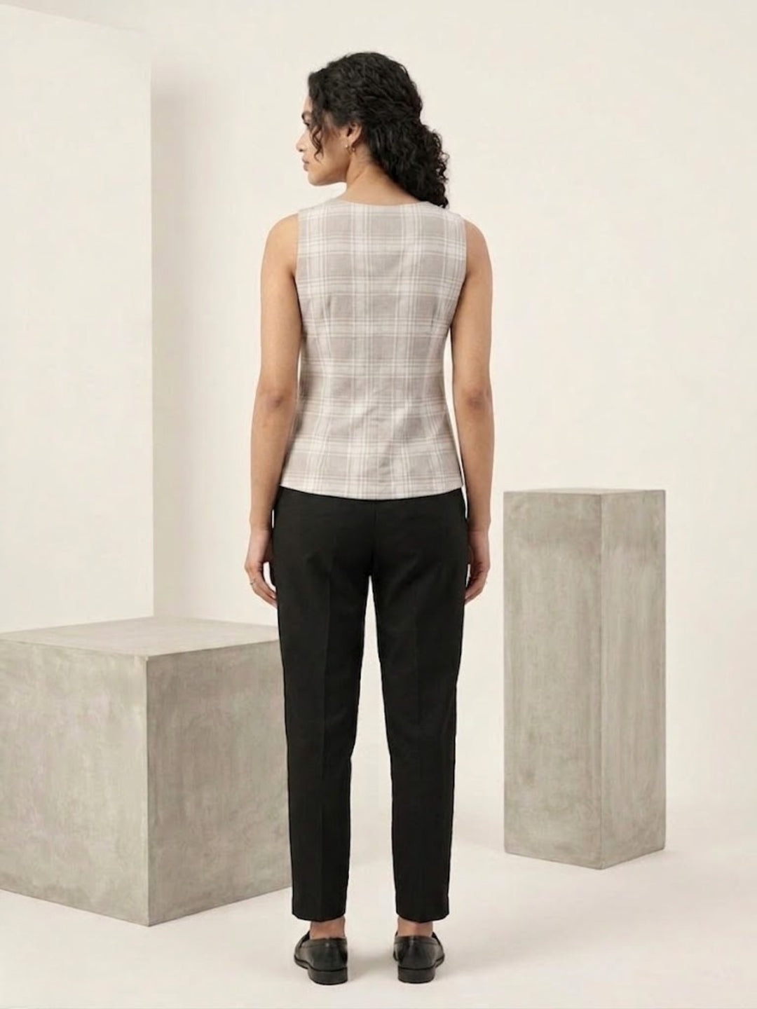 Checkered Crinched Top