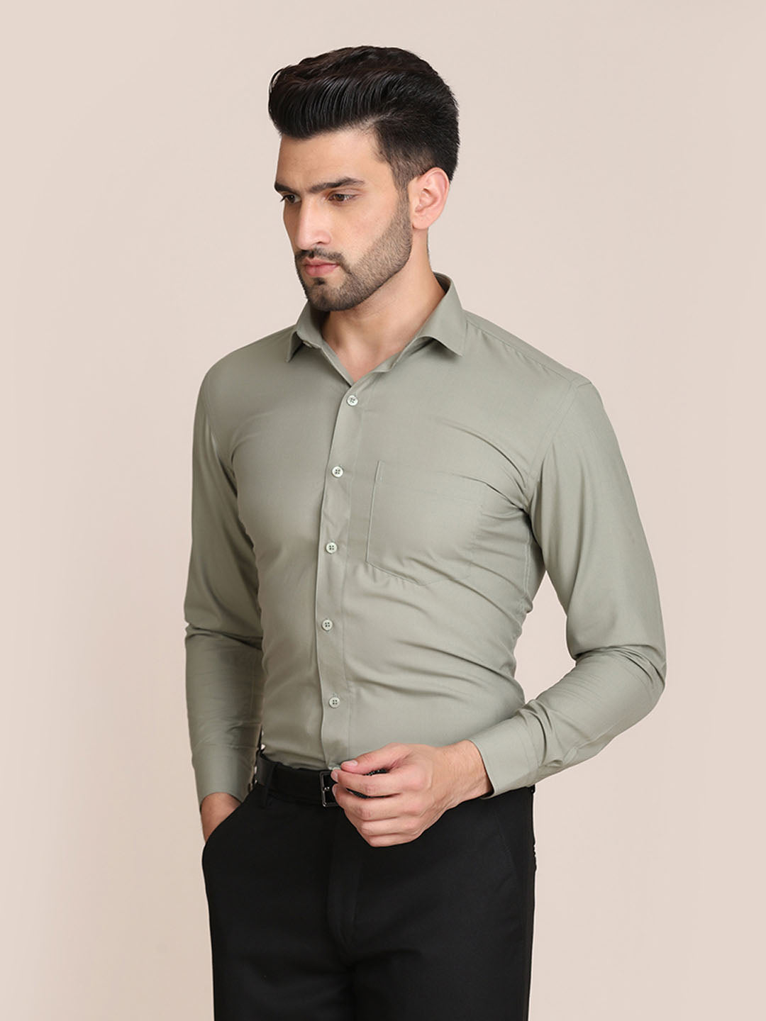 Men Formal Solid Shirt - Tahvo India