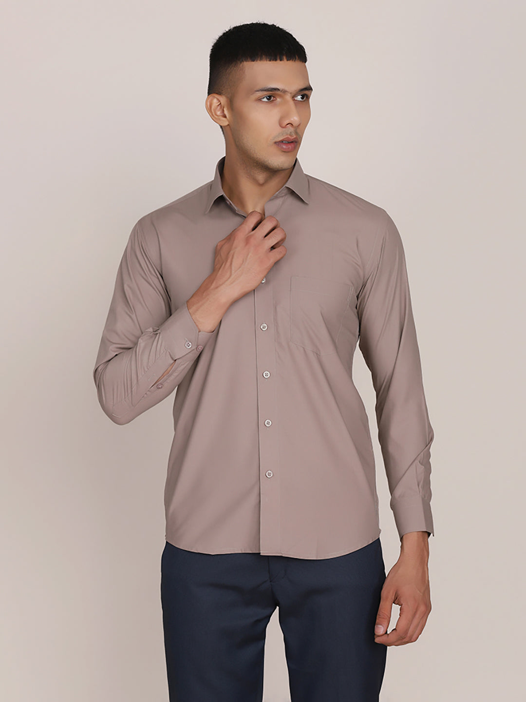 Men Brown Formal Solid Shirt - Tahvo India