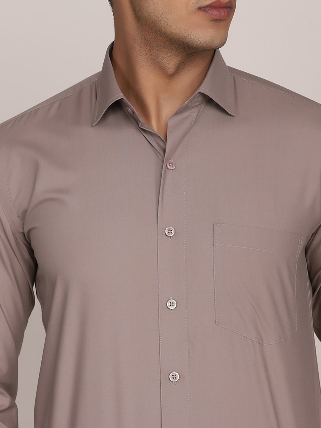 Men Brown Formal Solid Shirt - Tahvo India