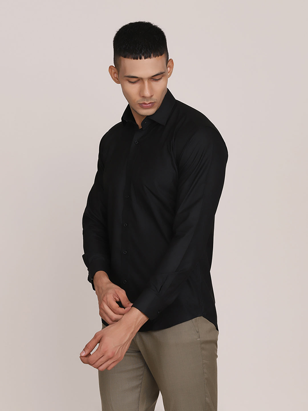 Men Black Formal Solid Shirt - Tahvo India