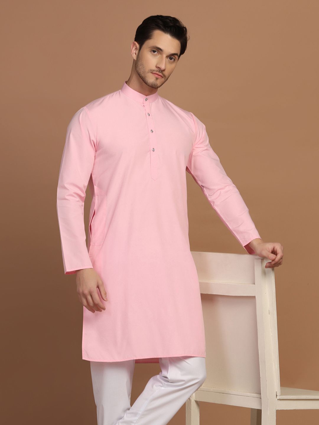 Men Pink Solid Kurta - Tahvo India
