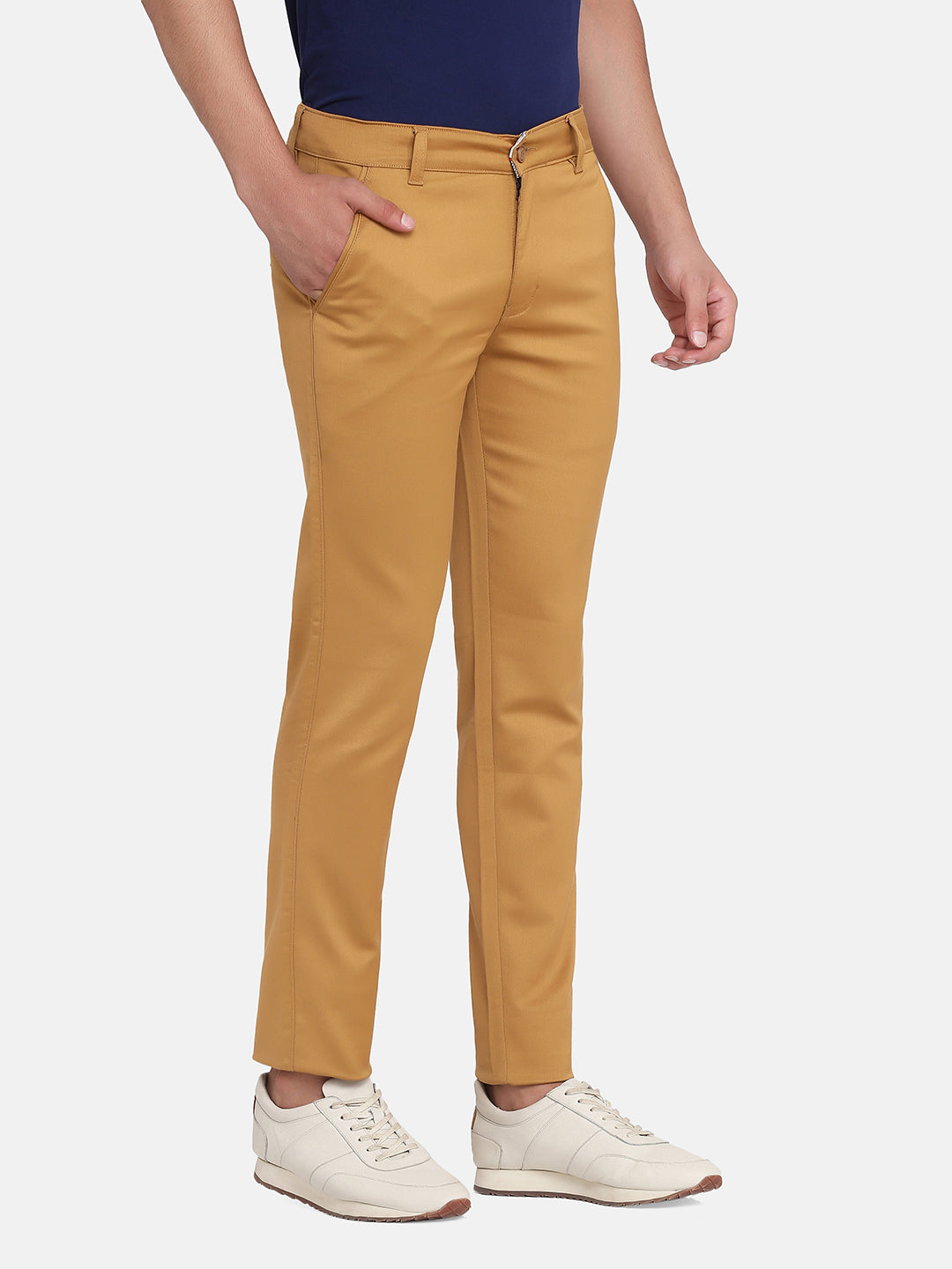 Men Brown Slim Fit Chinos - Tahvo India