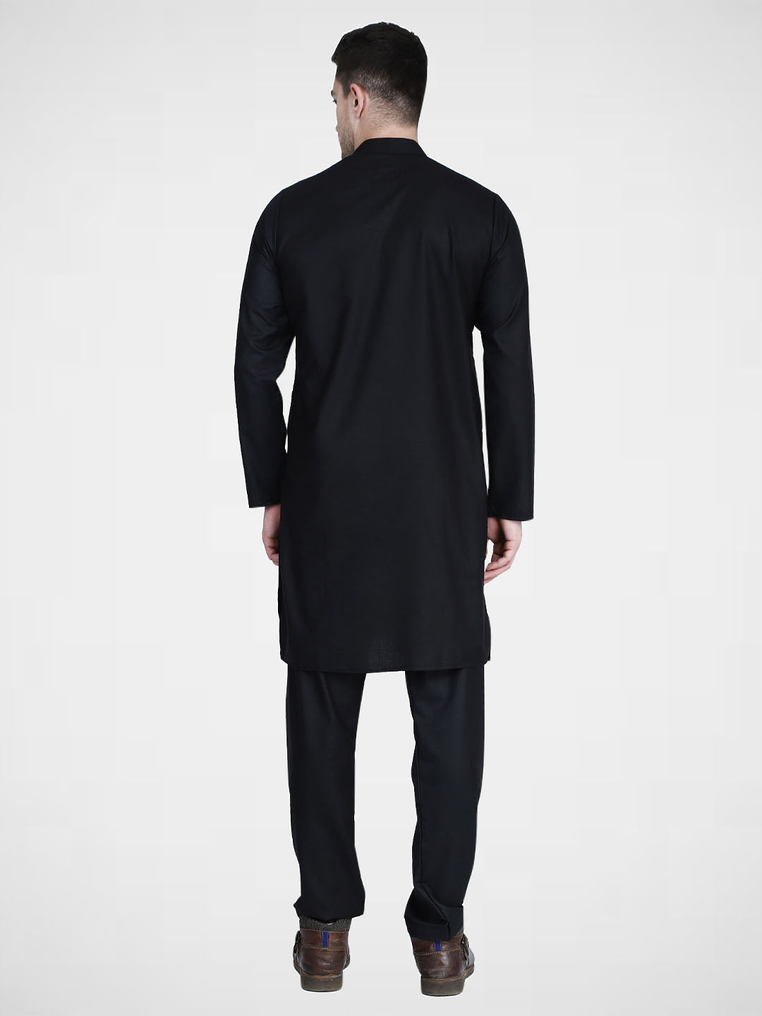 Men Plain Black Kurta Set - Tahvo India