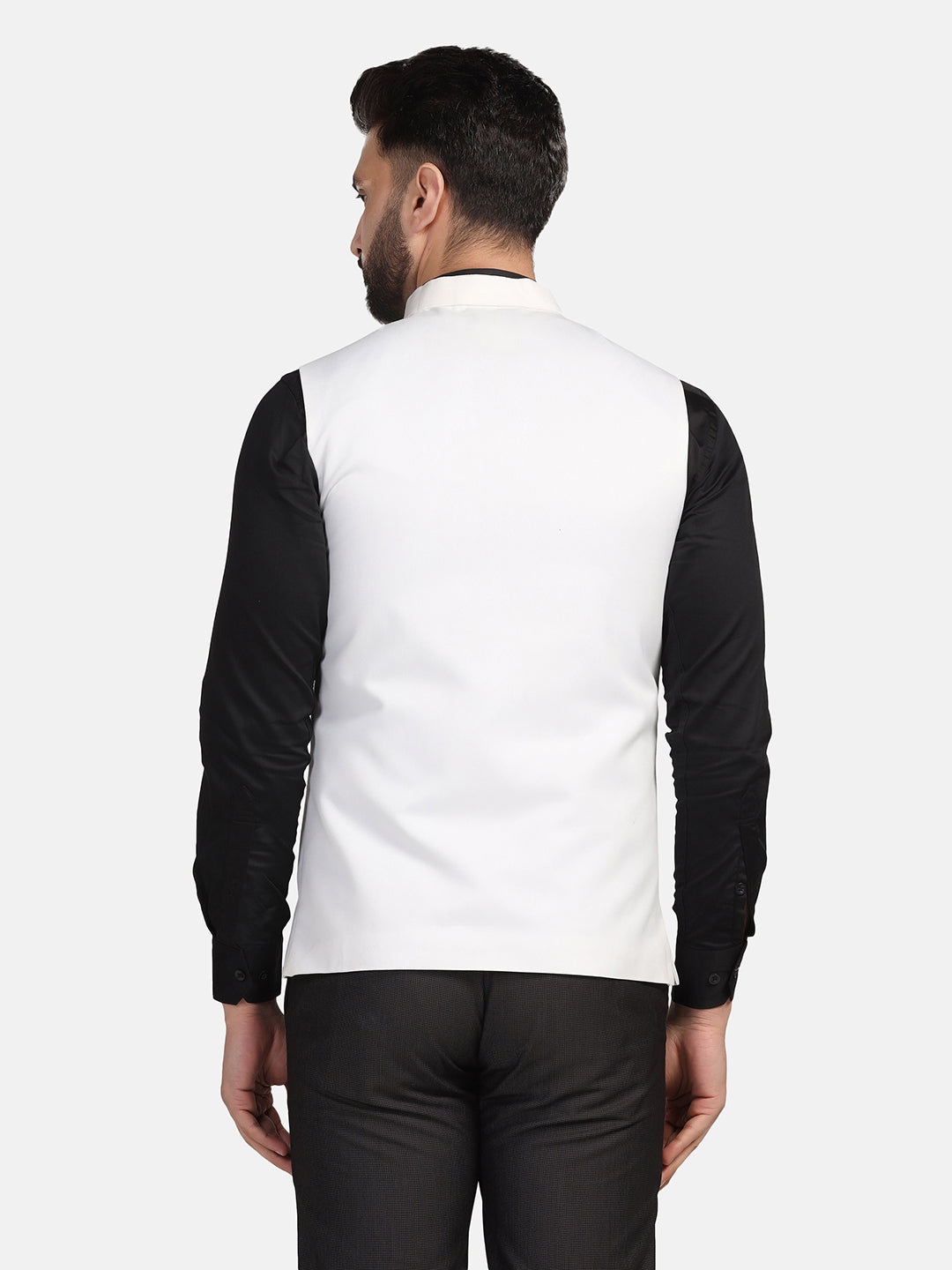 Men White Solid Modi Jacket - Tahvo India