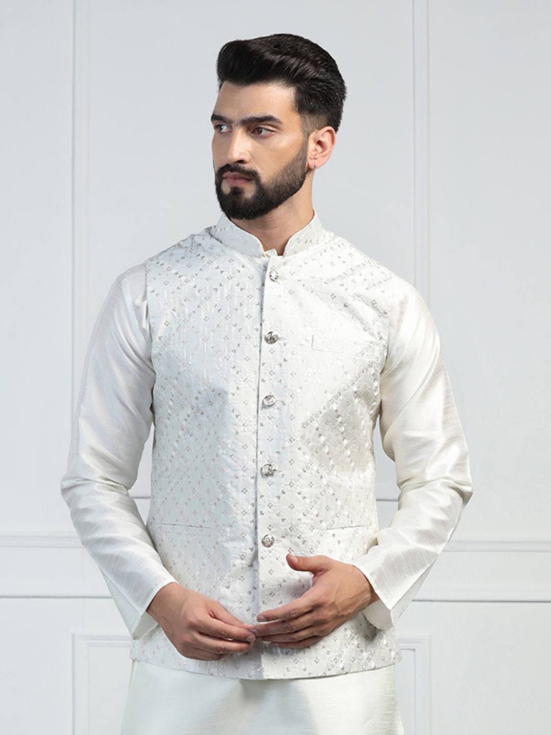 Men White Embroidered Jacket - Tahvo India