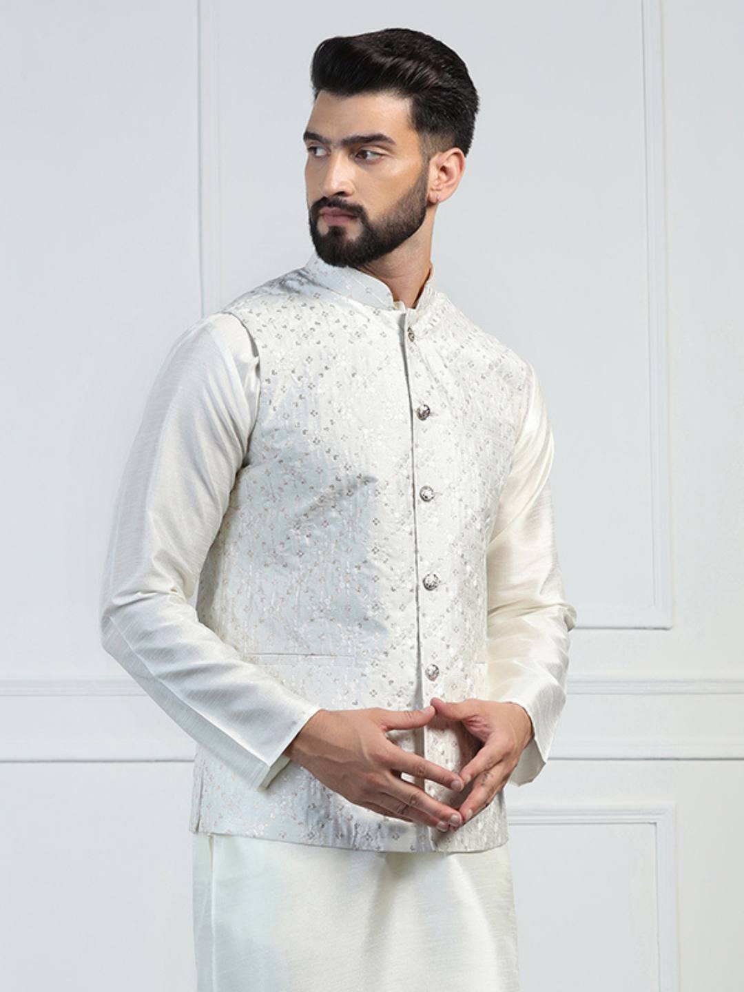 Men White Embroidered Jacket - Tahvo India