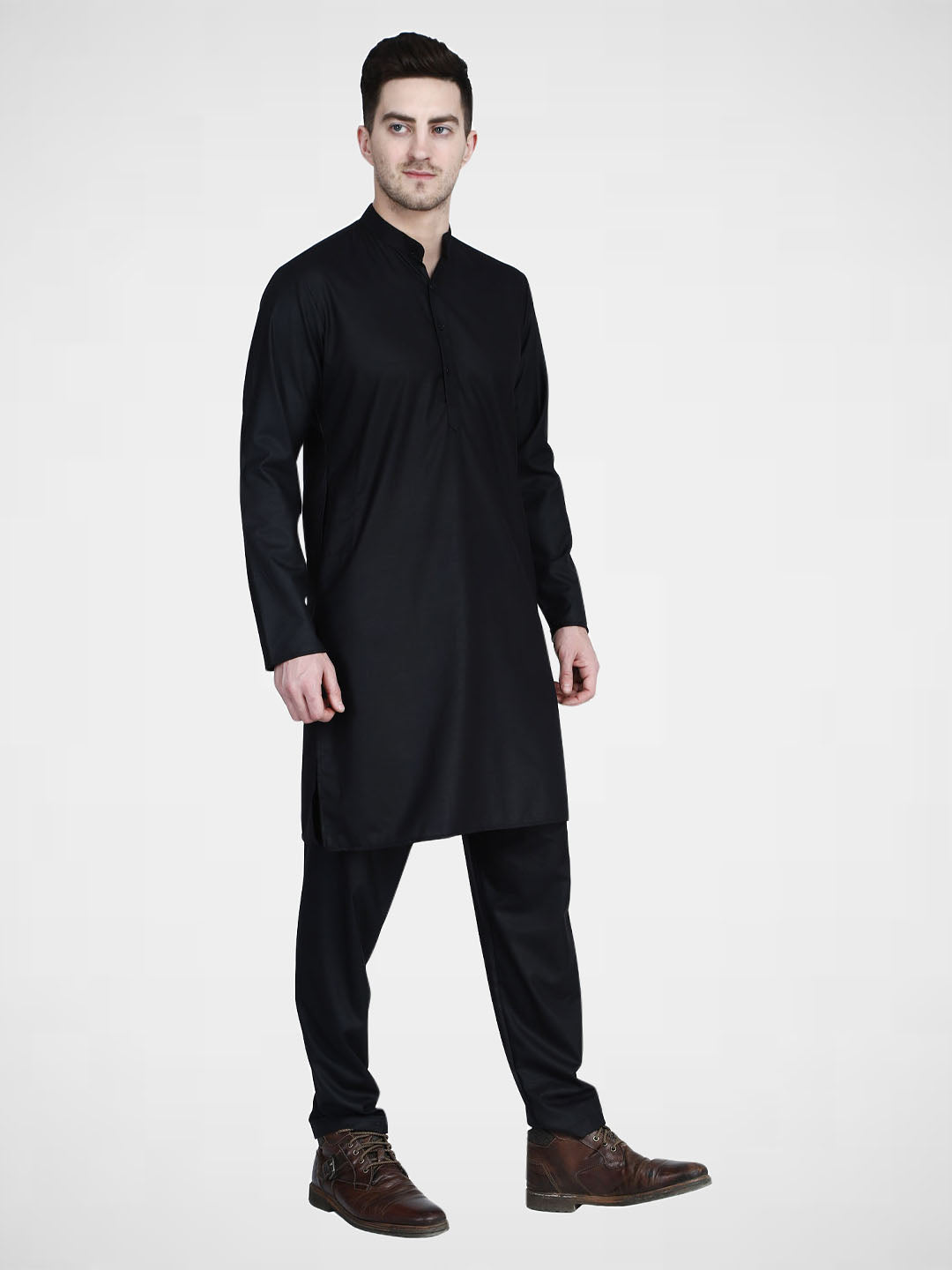 Men Plain Black Kurta Set - Tahvo India