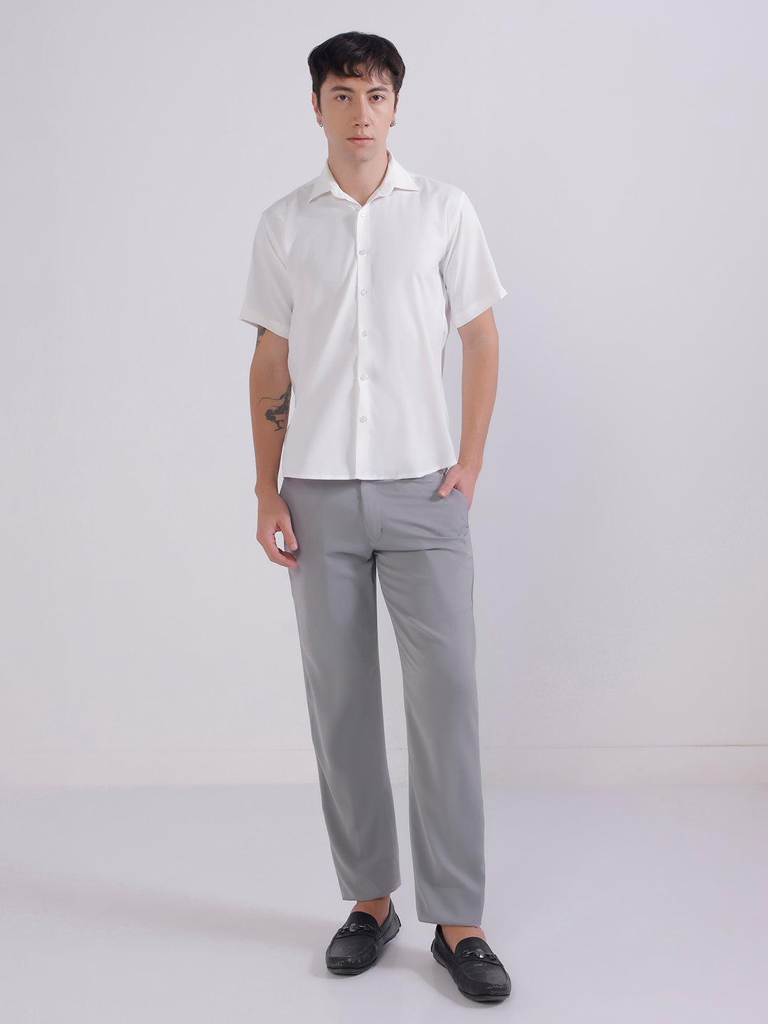 Men Grey wide leg trousers