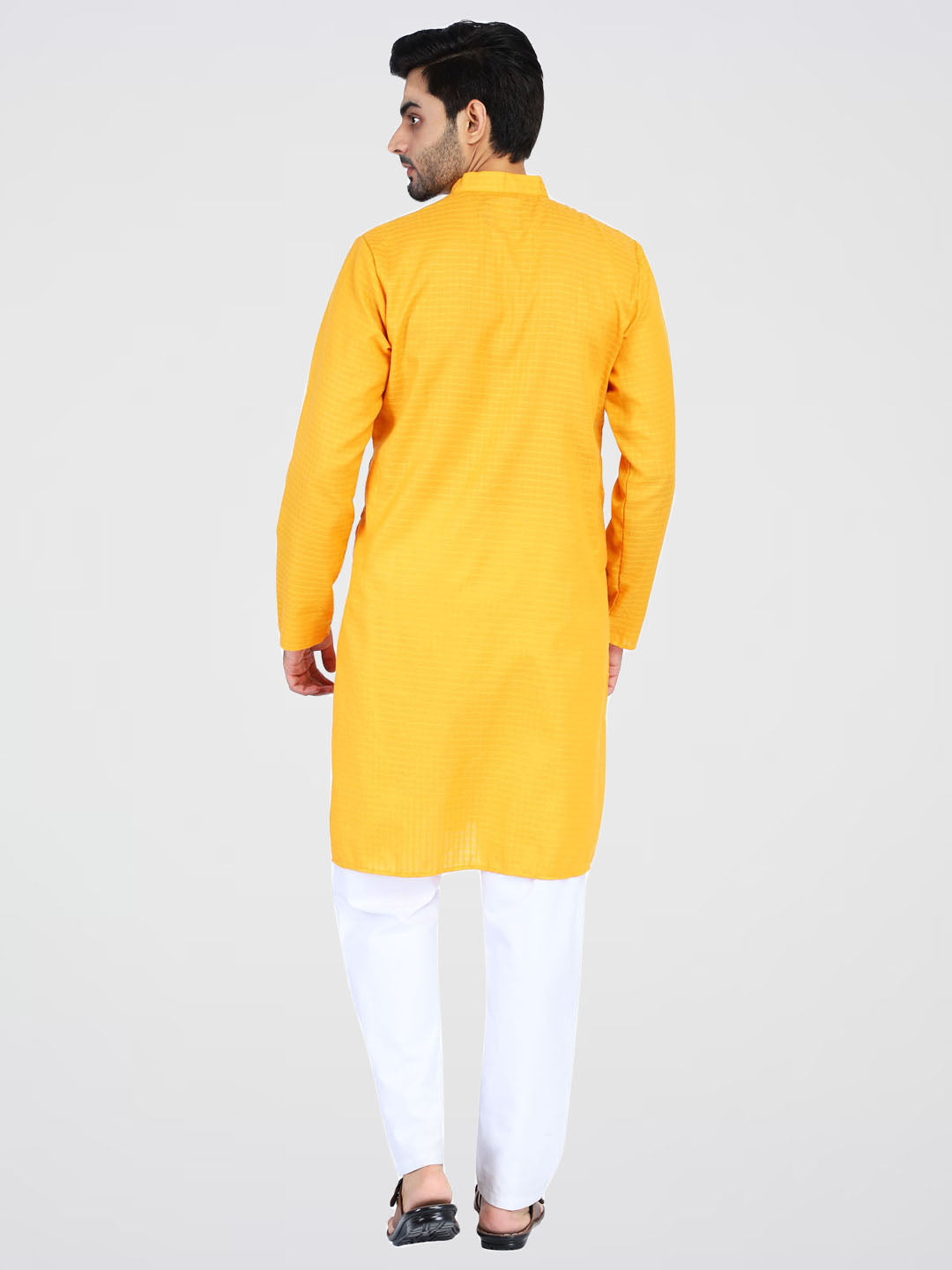 Men Yellow cotton kurta set - Tahvo India