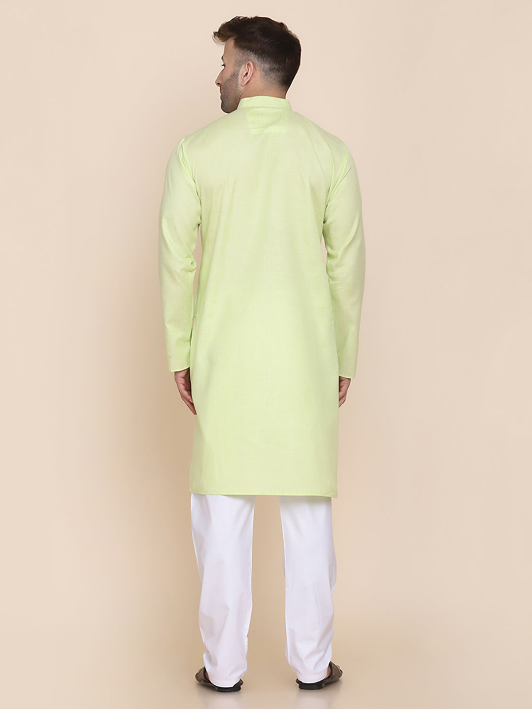 Men Green Solid Kurta - Tahvo India