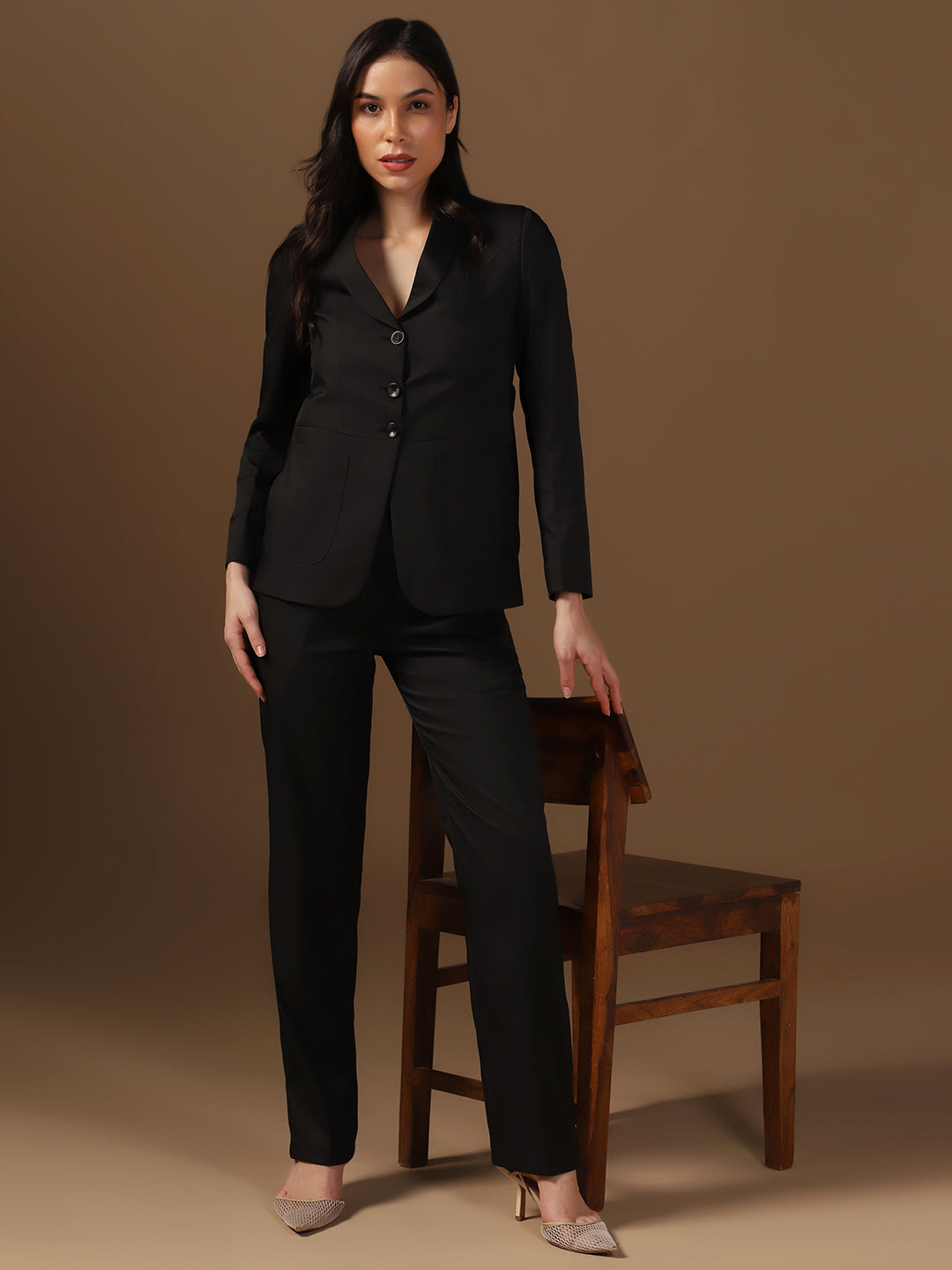 Women Black Blazer And Trousers Suit Set - Tahvo India