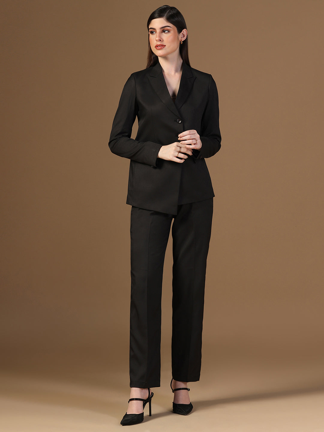 Women Black Blazer And Trousers Suit Set - Tahvo India
