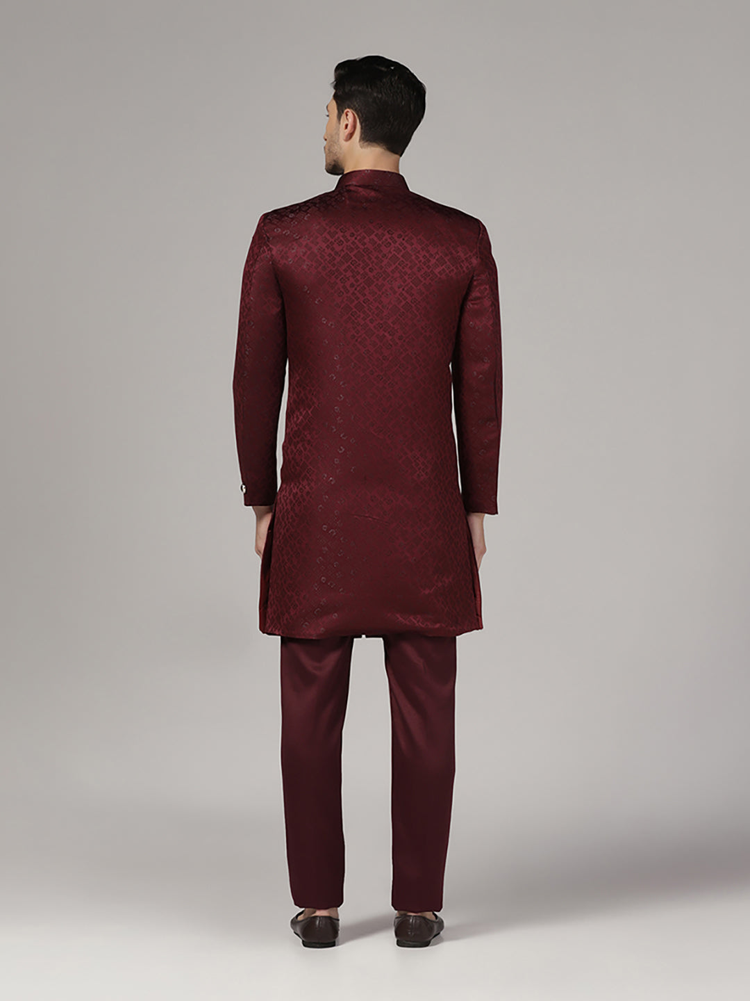 Men Maroon Sherwani - Tahvo India