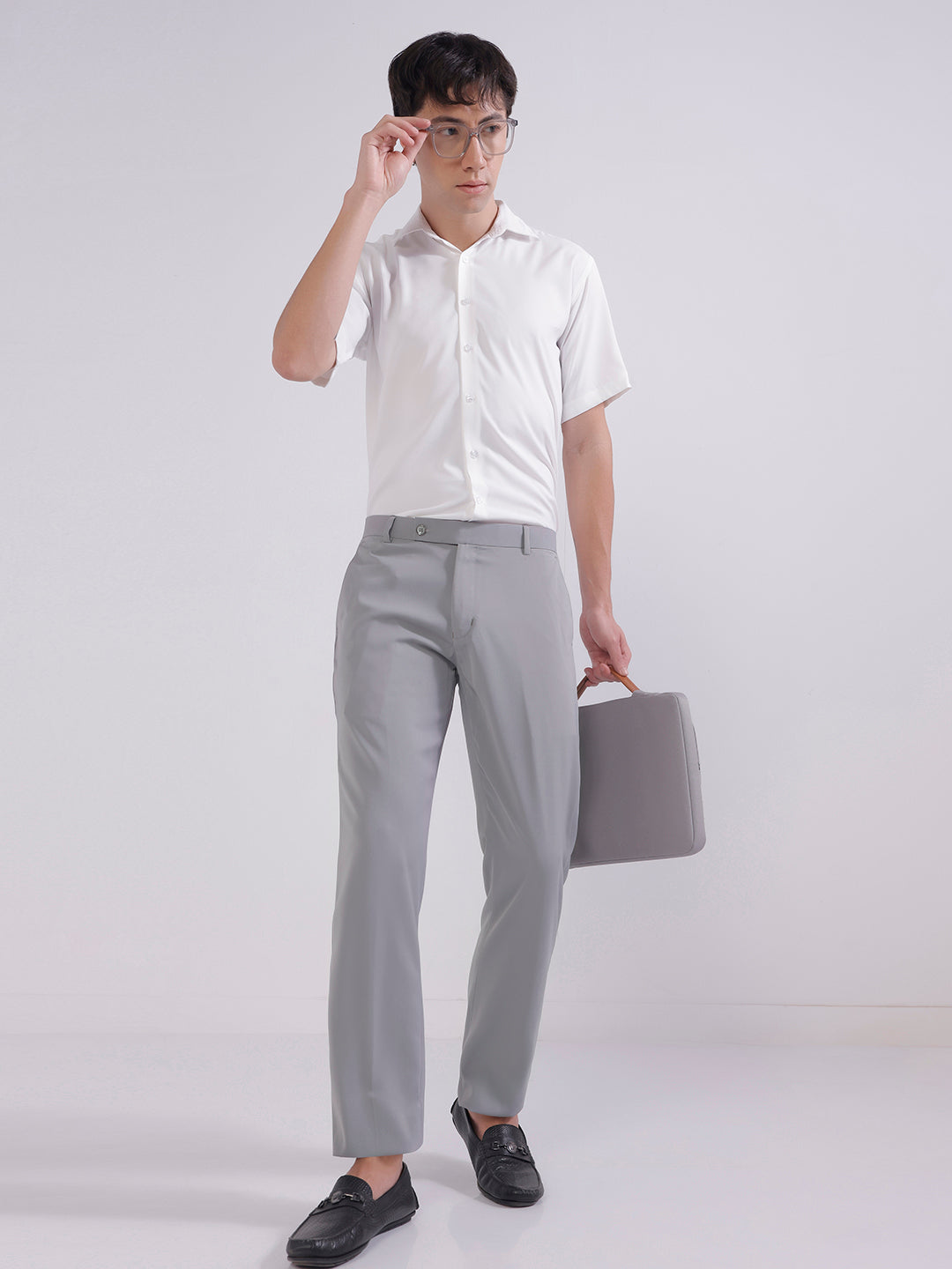 Men Grey wide leg trousers