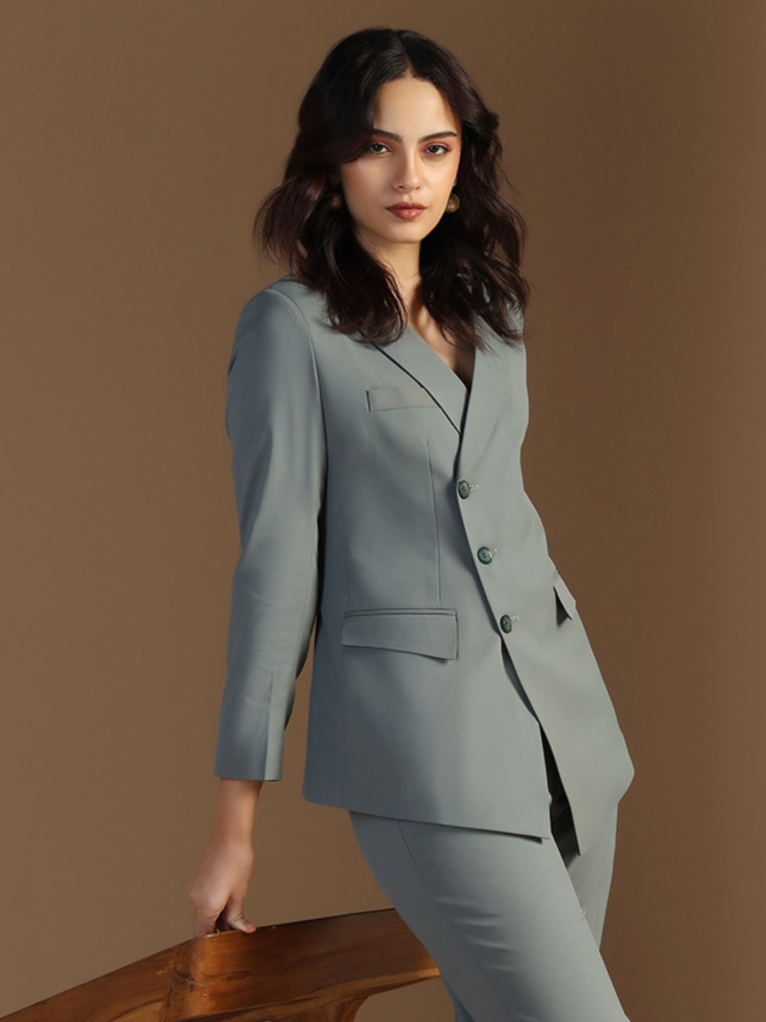 Women Green Blazer - Tahvo India