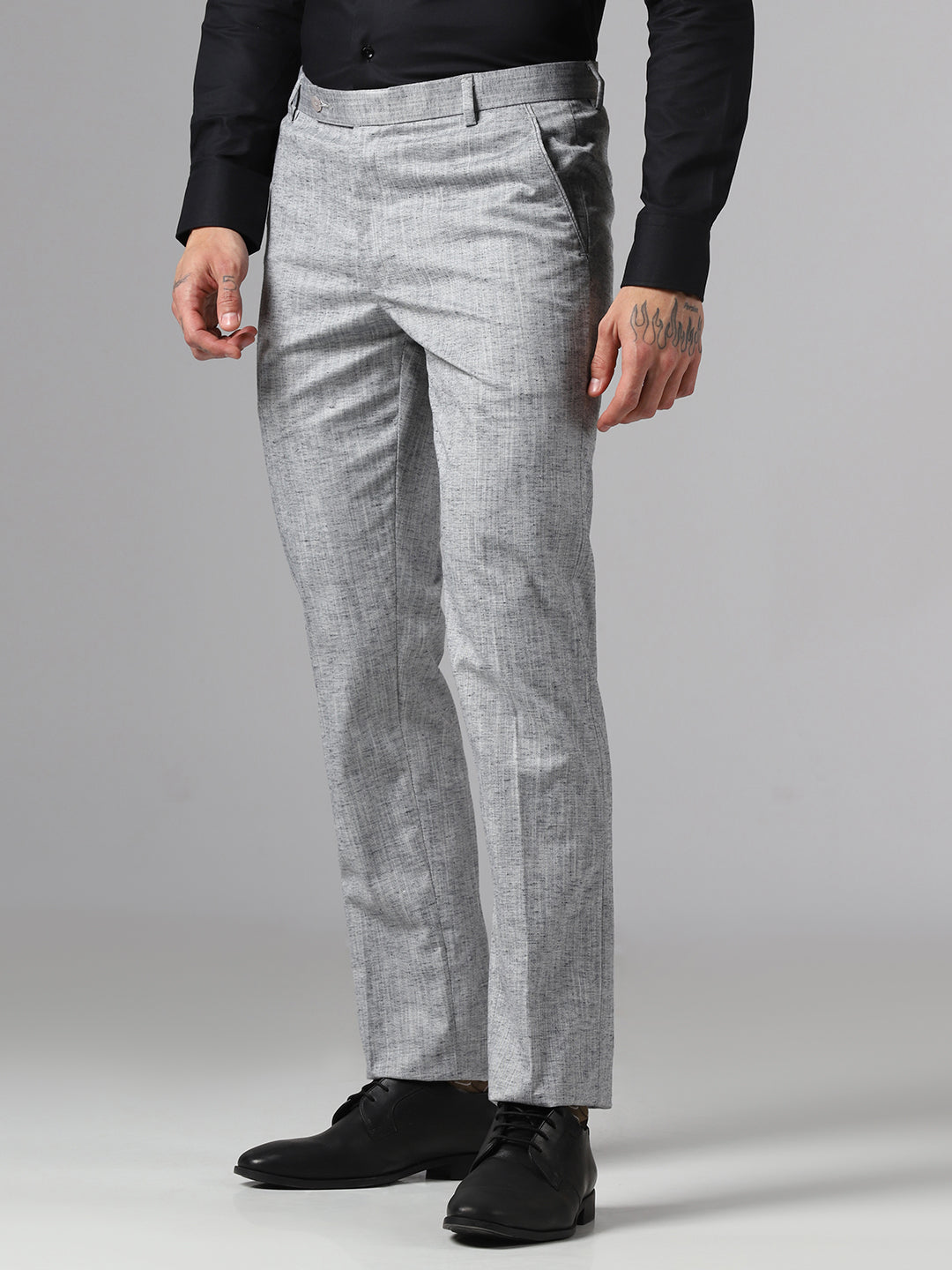 Men Grey Linen Trousers - Tahvo India
