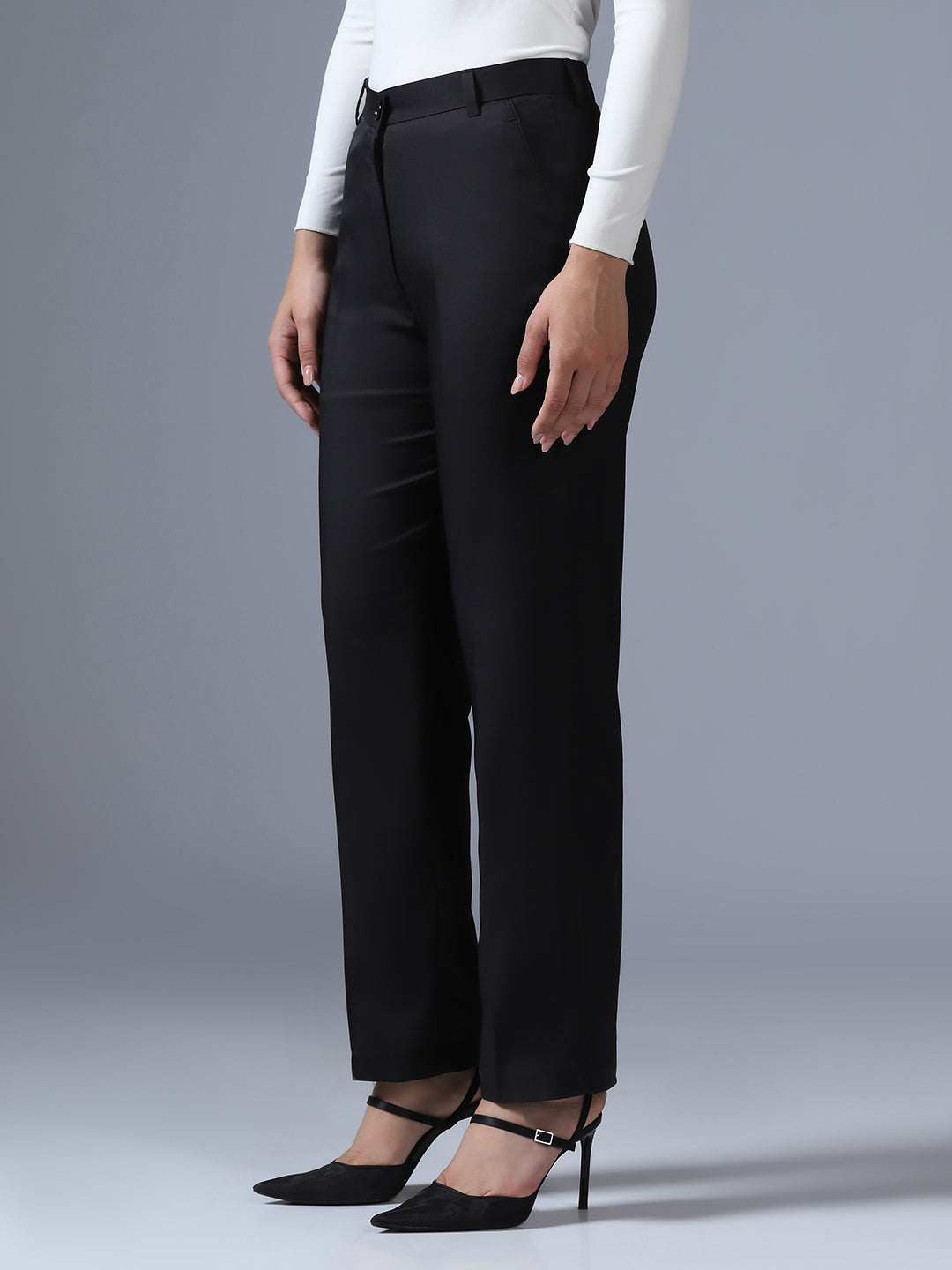 Women Black Slim Fit Trouser - Tahvo India