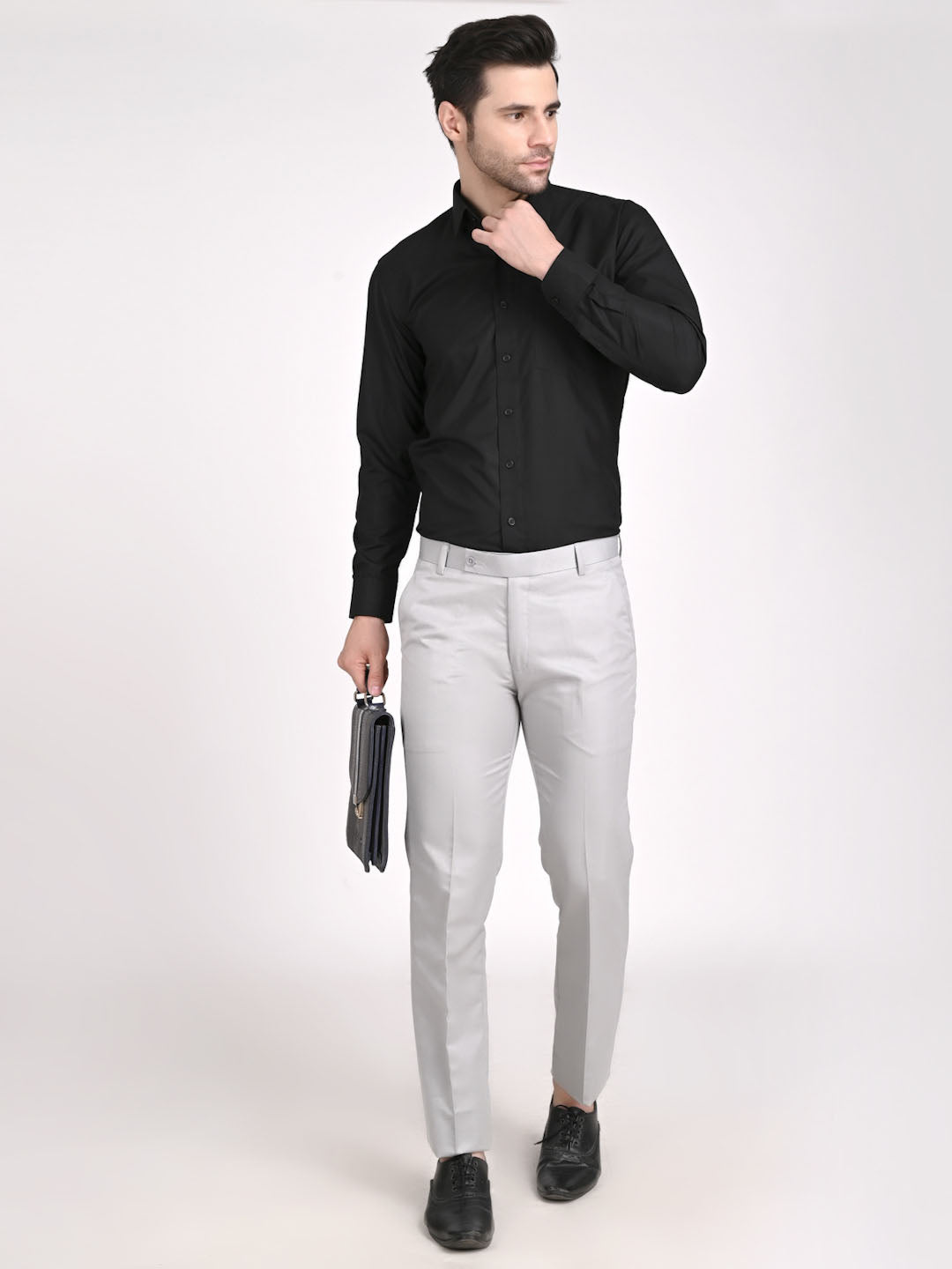 Men Grey Solid Trousers