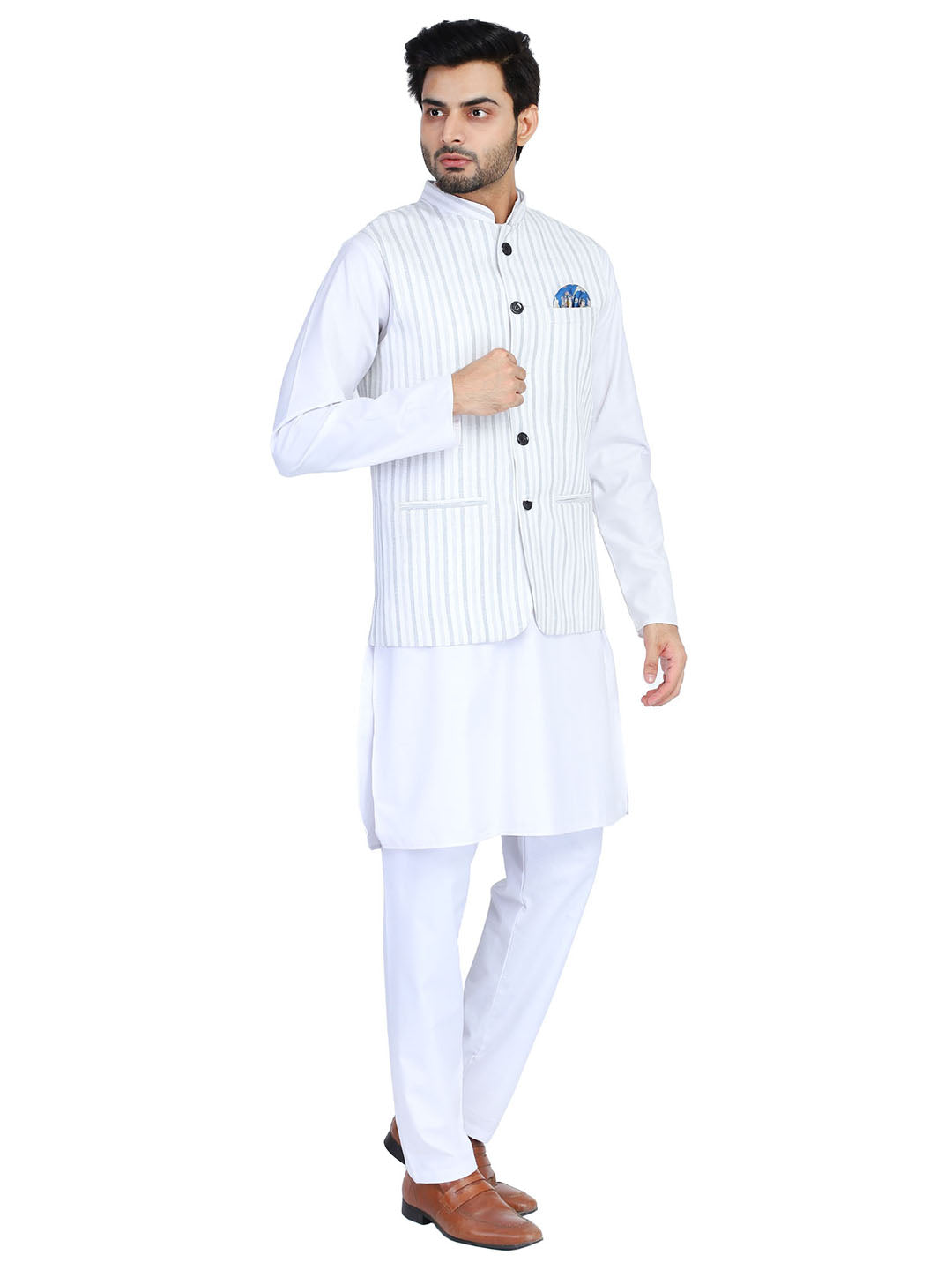 Men Kurta Set With Jacket - Tahvo India