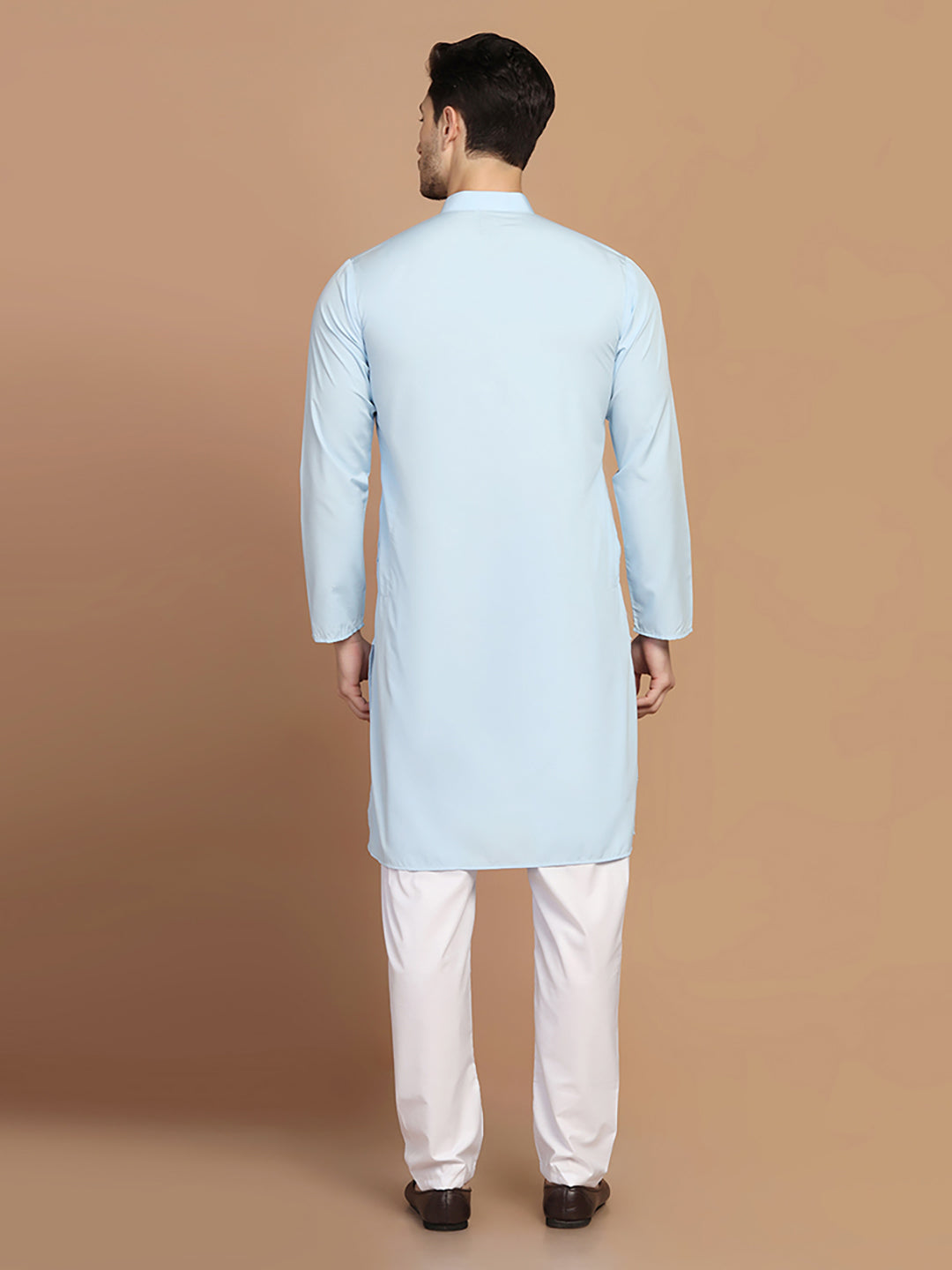 Men Solid Light Blue Kurta Set - Tahvo India