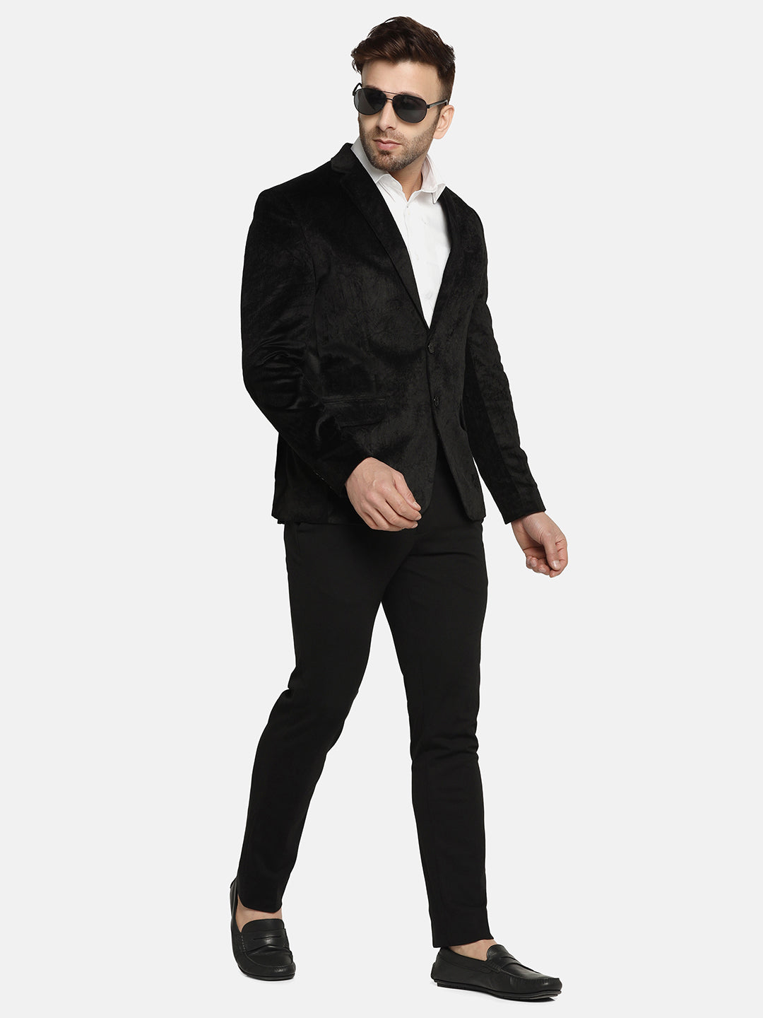 Men Black Velvet Blazer - Tahvo India