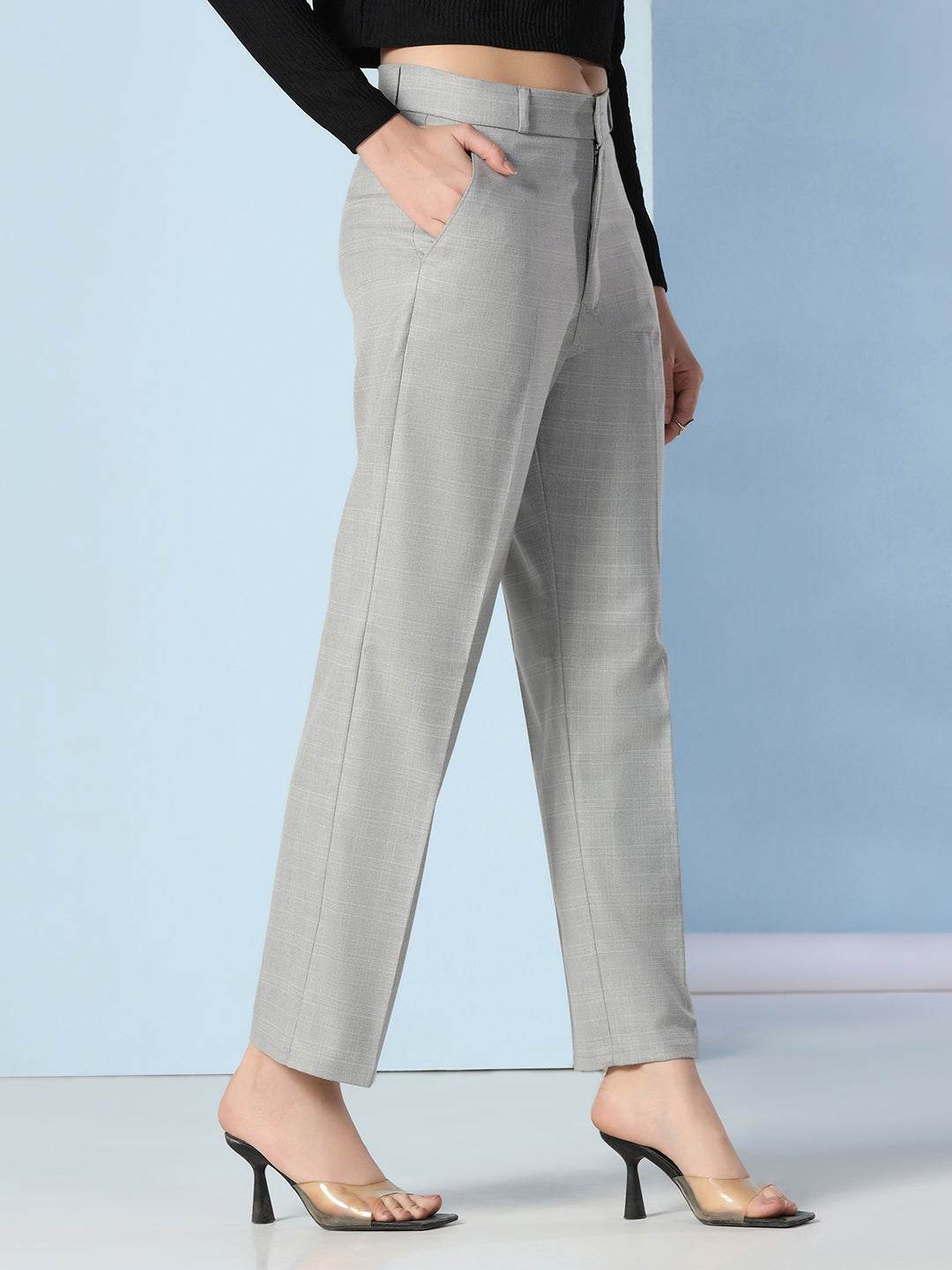 Women grey checkered trousers