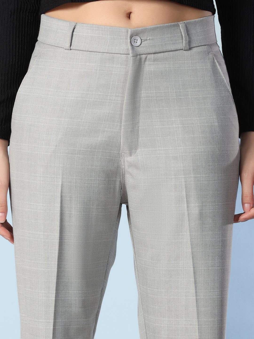 Women grey checkered trousers
