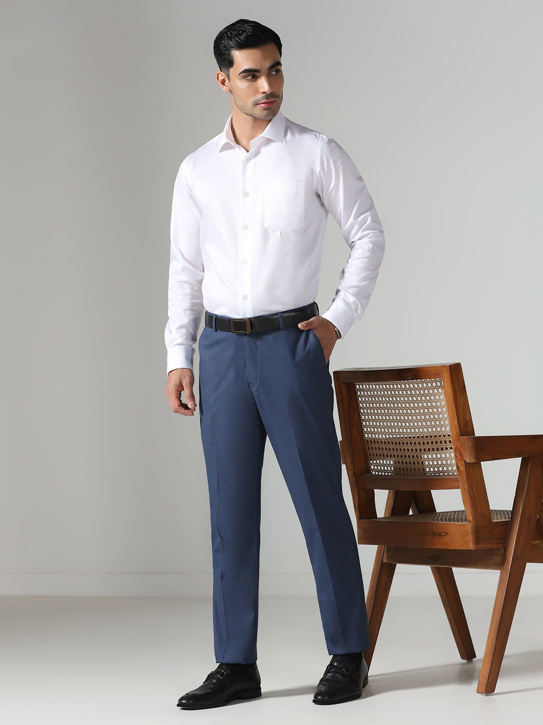 Men Blue Solid Trousers