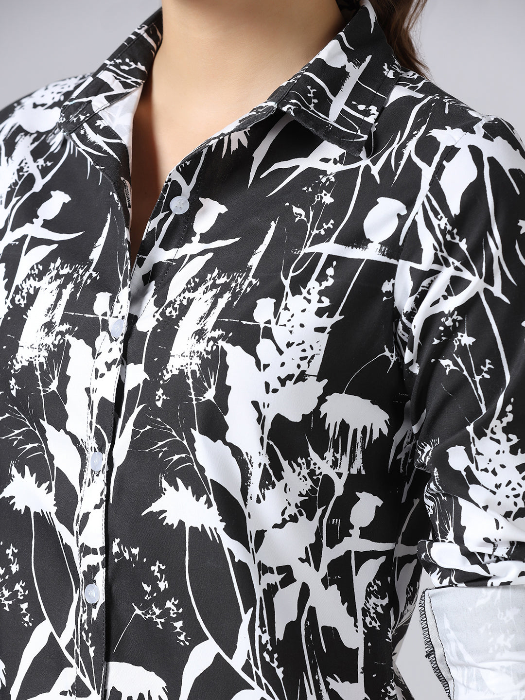 Women Black Floral Printed Shirt - Tahvo India
