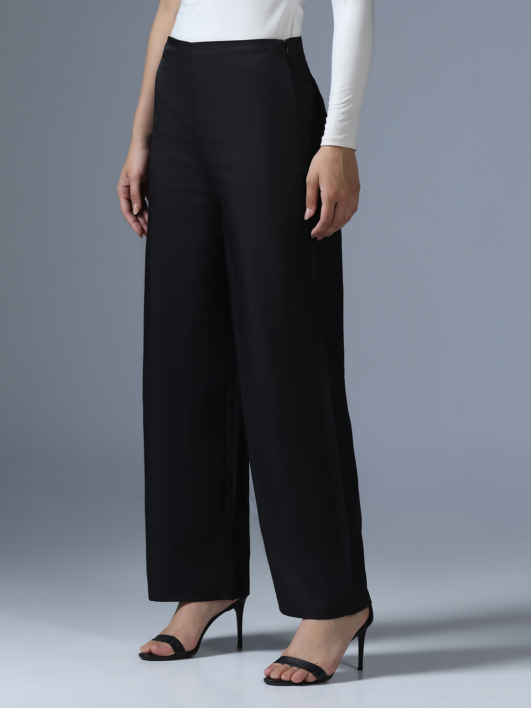 Women Black Side Zip Trouser