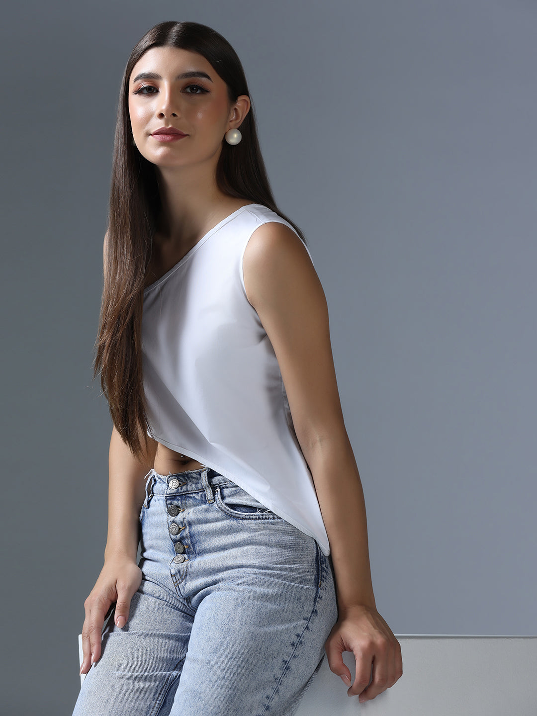 Women white one shoulder assymetrical top - Tahvo India