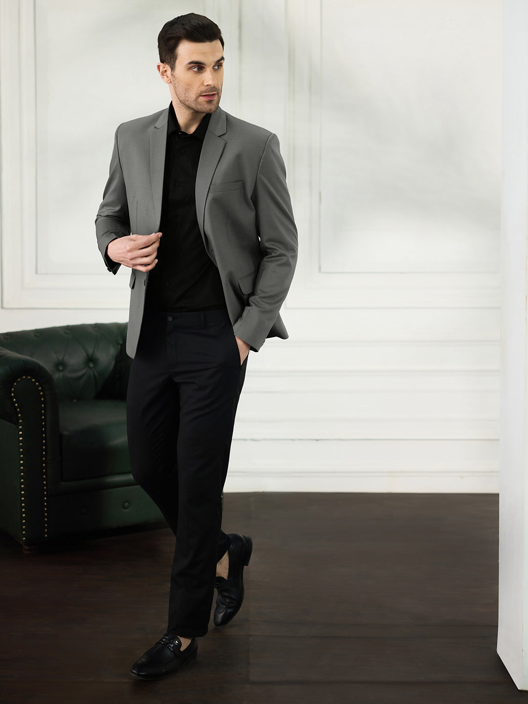 Men Dark Grey Notched Lapel Blazer - Tahvo India