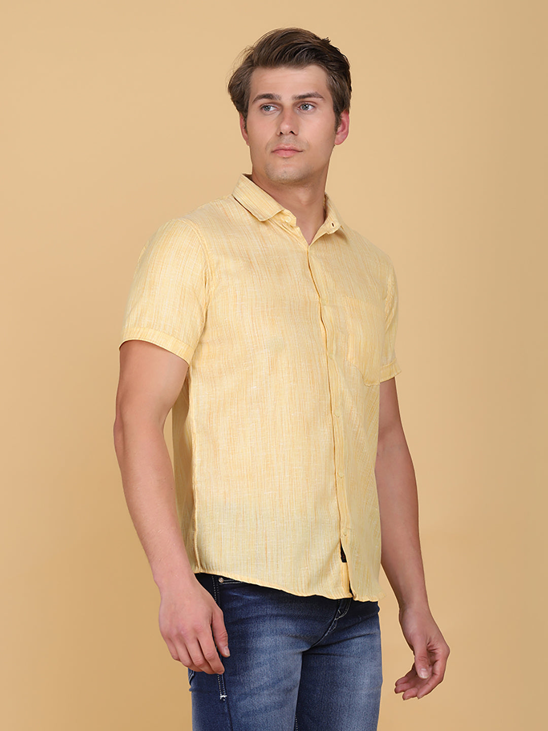 Men Slim Fit Half sleeves Shirt - Tahvo India