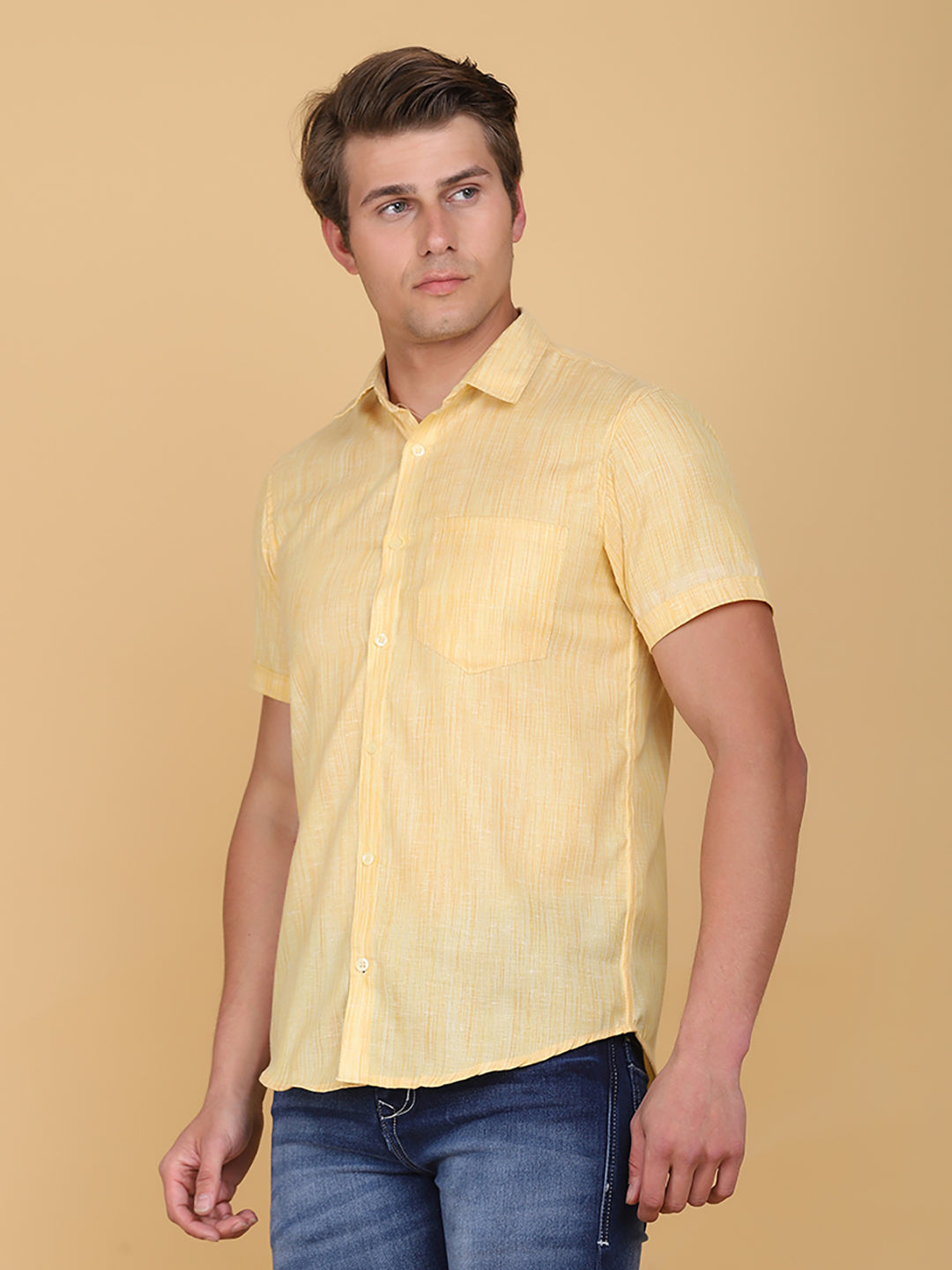 Men Slim Fit Half sleeves Shirt - Tahvo India