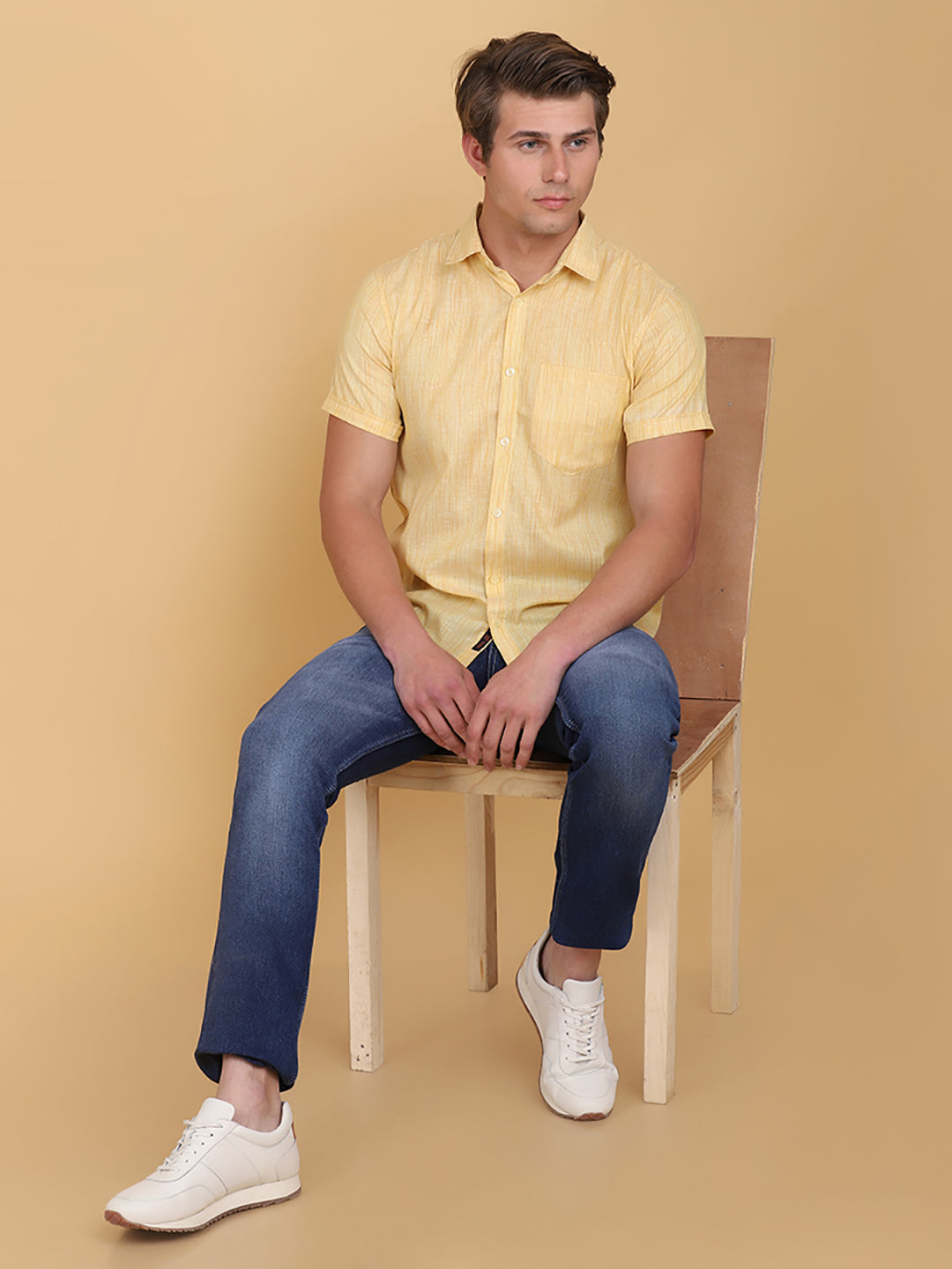 Men Slim Fit Half sleeves Shirt - Tahvo India