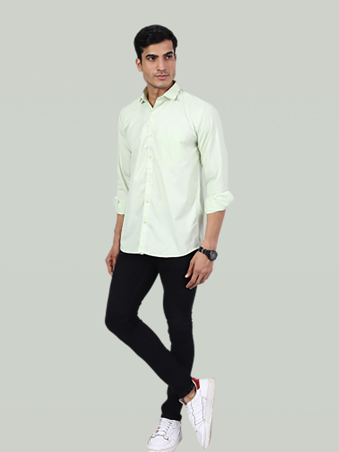 Men Green Solid Shirt - Tahvo India