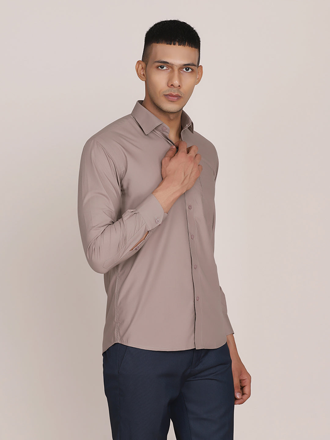 Men Brown Formal Solid Shirt - Tahvo India