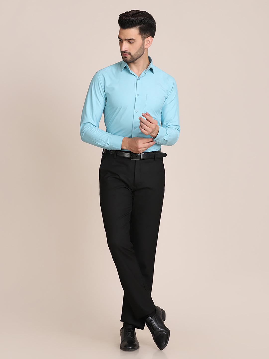Men Blue Formal Solid Shirt - Tahvo India
