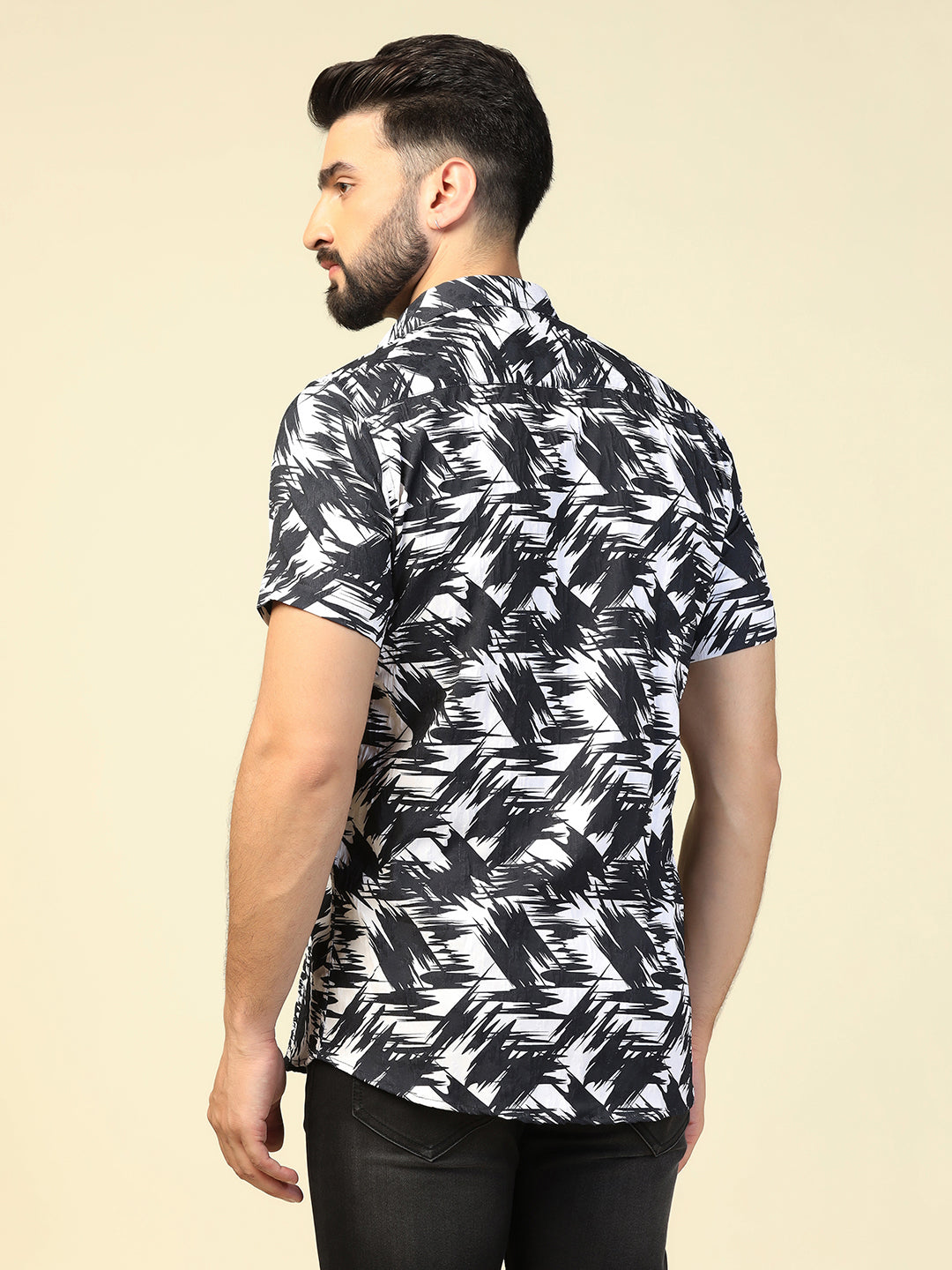 Men Casual Black Printed Shirt - Tahvo India