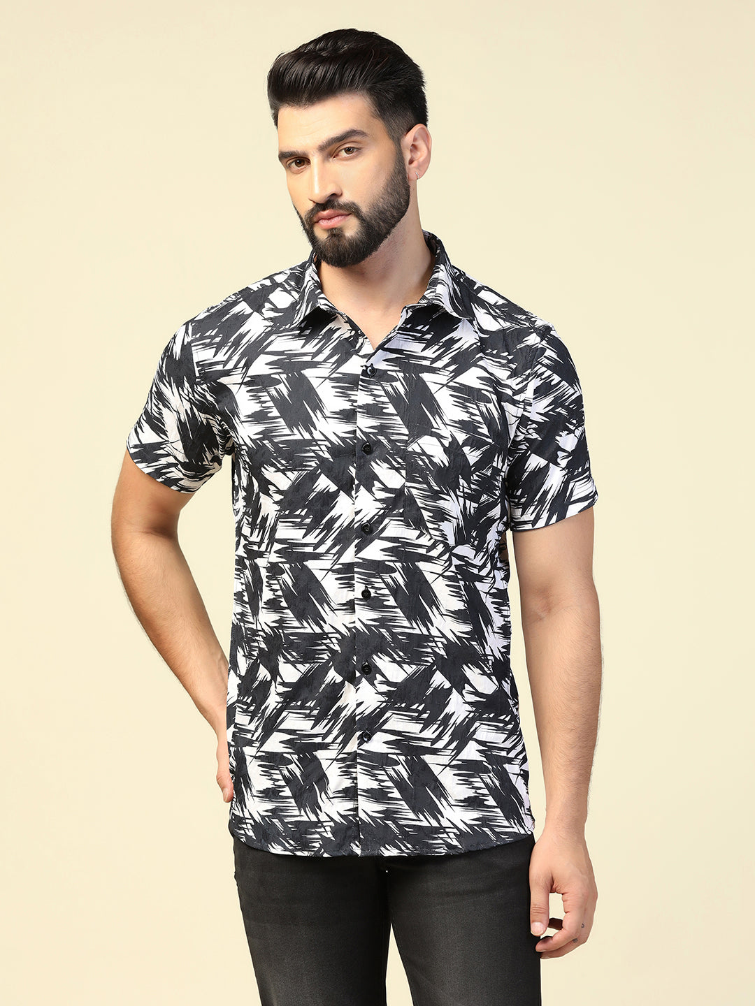 Men Casual Black Printed Shirt - Tahvo India