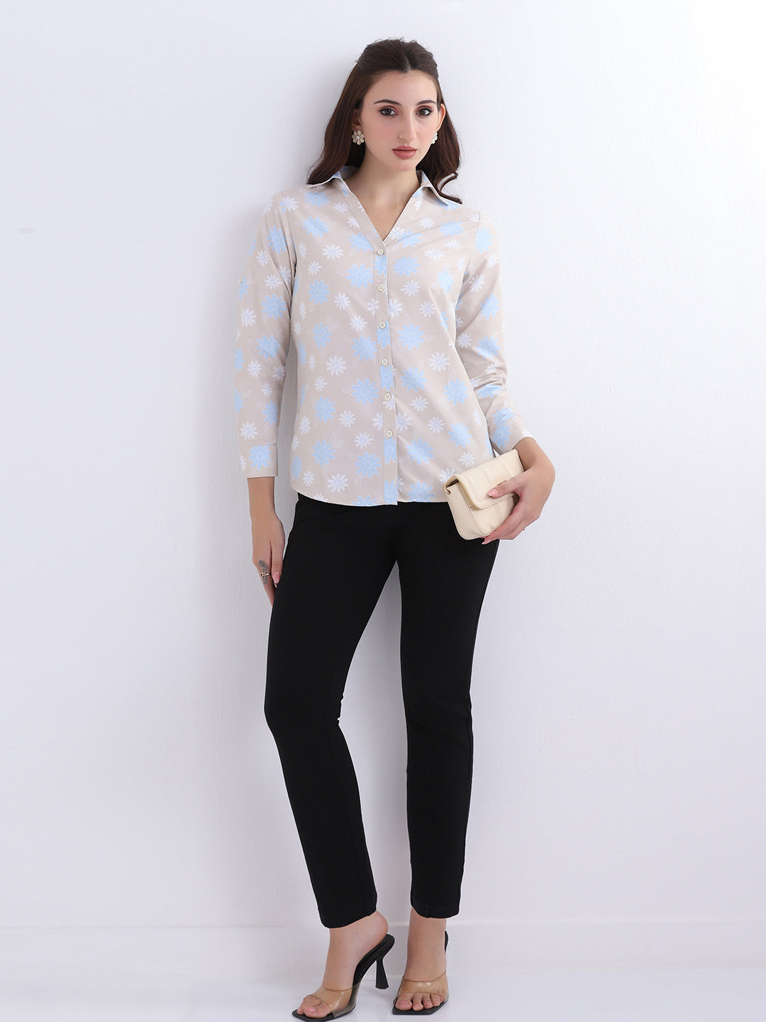 Women Printed V neck collared shirt