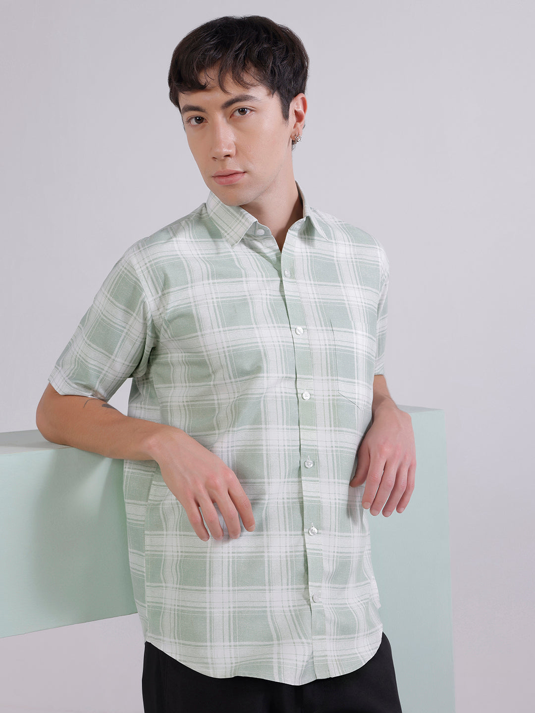 Regular fit casual check shirt