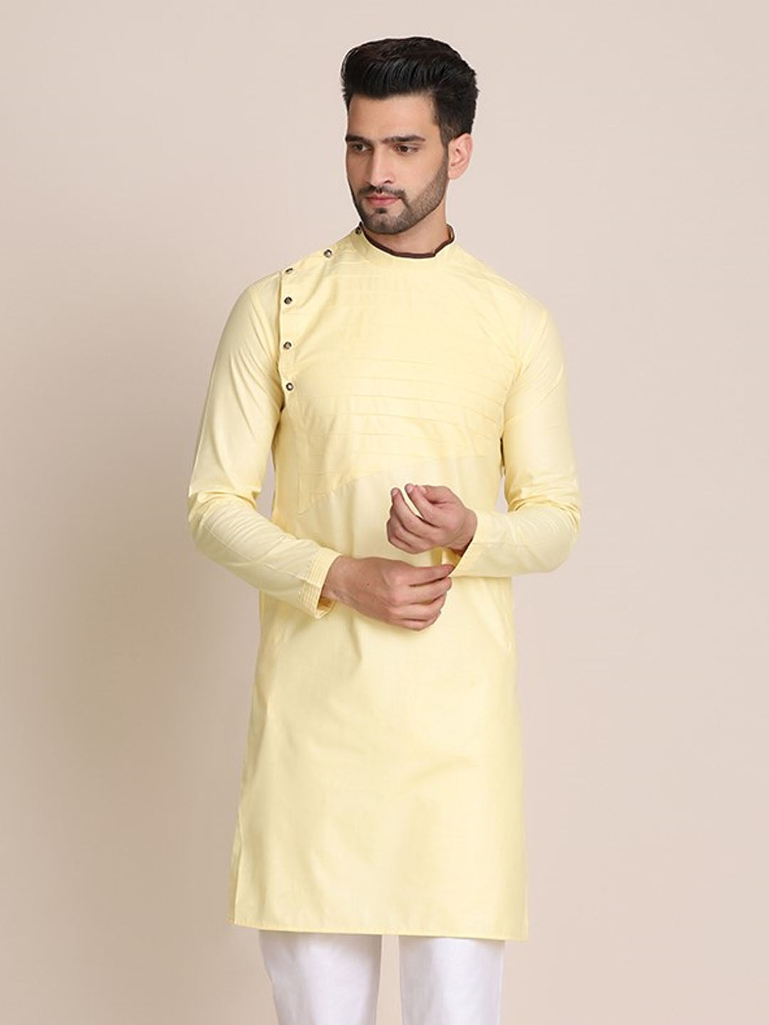Men Yellow Solid Kurta - Tahvo India