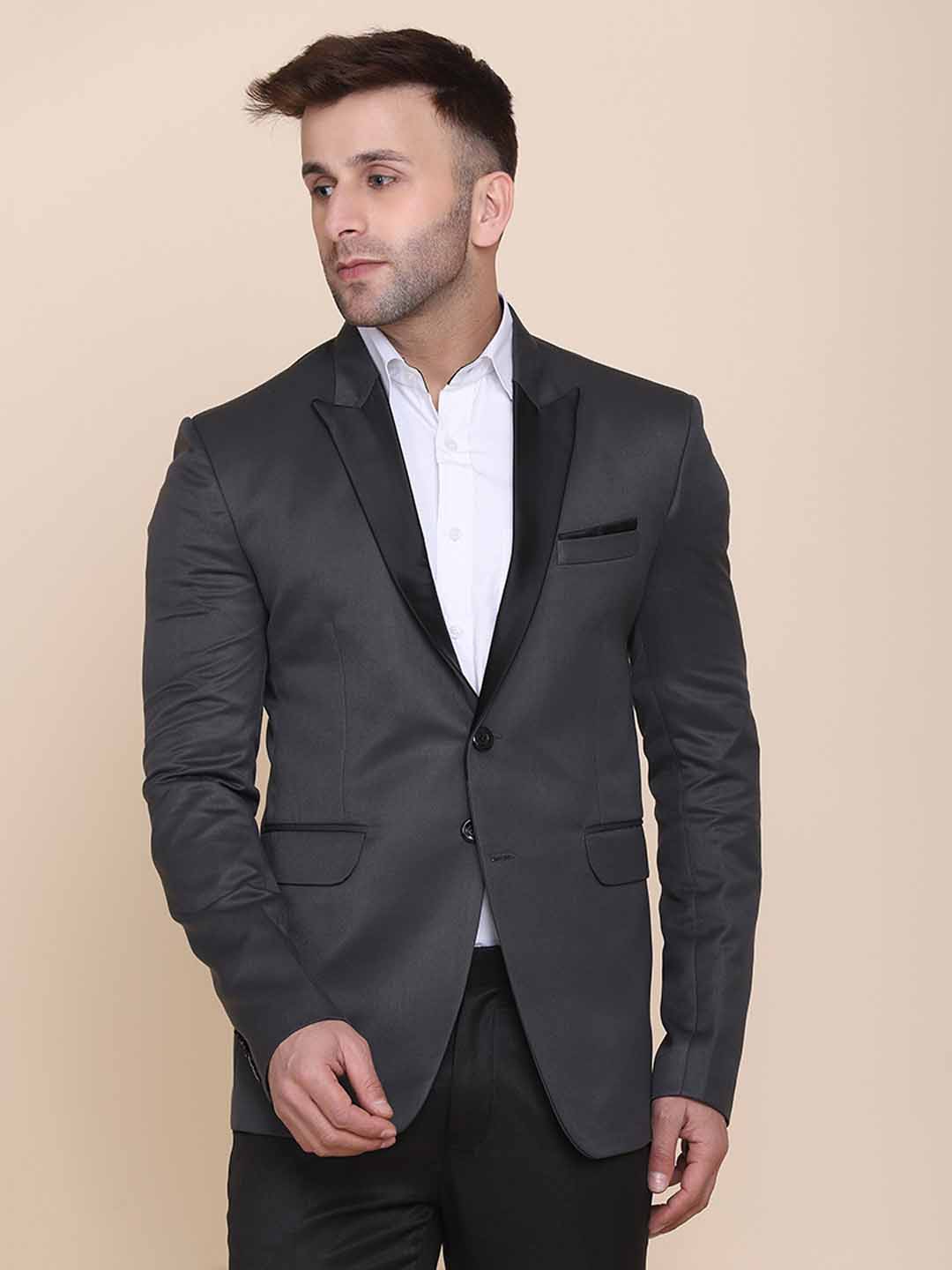 Men Grey Tuxedo With Hanky - Tahvo India